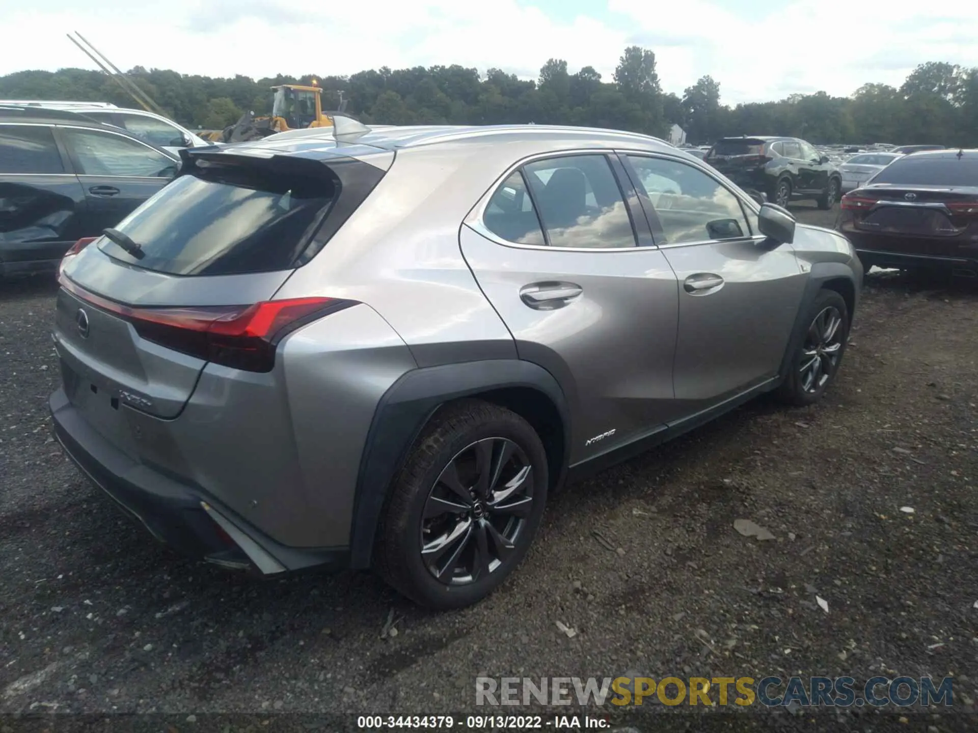 4 fotografías del automóvil dañado JTHU9JBHXK2002974 LEXUS UX 2019