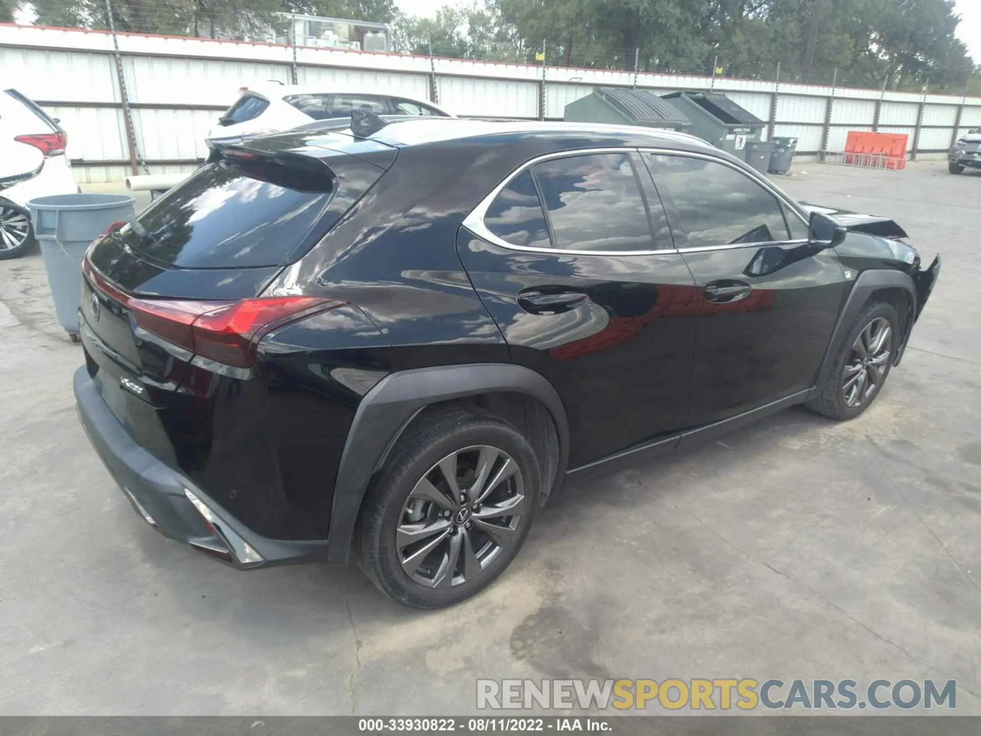 4 fotografías del automóvil dañado JTHY3JBH0K2003487 LEXUS UX 2019
