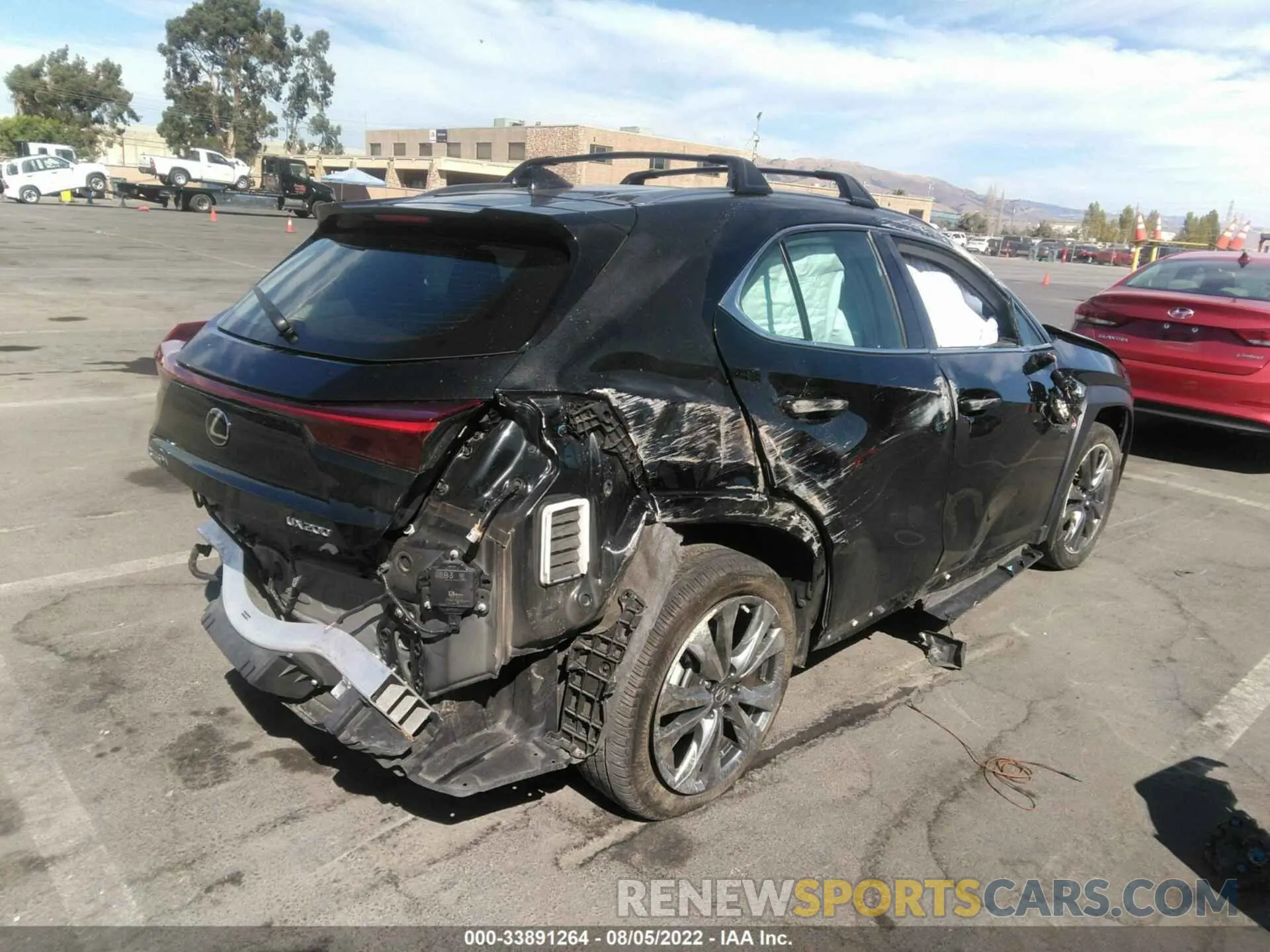 4 fotografías del automóvil dañado JTHE3JBH3L2029604 LEXUS UX 2020