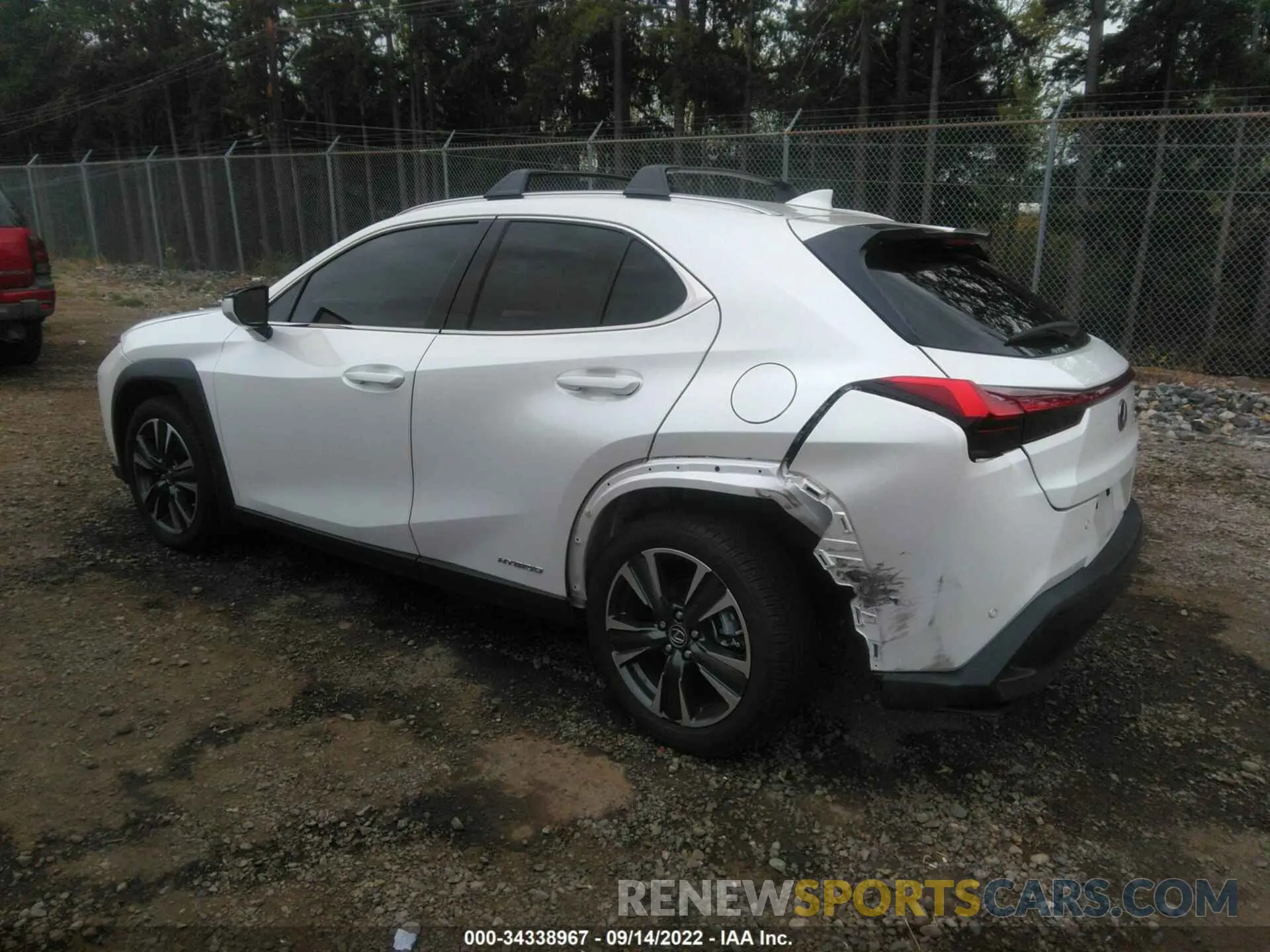 3 fotografías del automóvil dañado JTHL9JBH9L2036210 LEXUS UX 2020