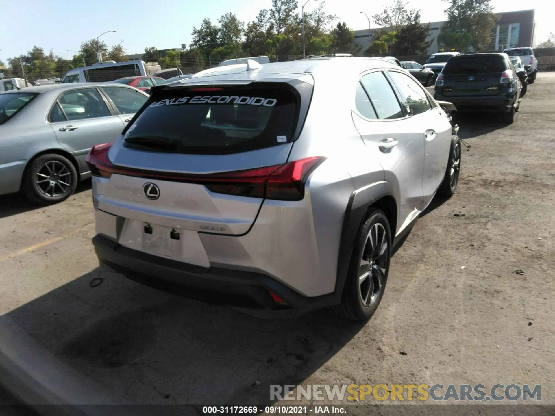 4 fotografías del automóvil dañado JTHP3JBH4L2022928 LEXUS UX 2020