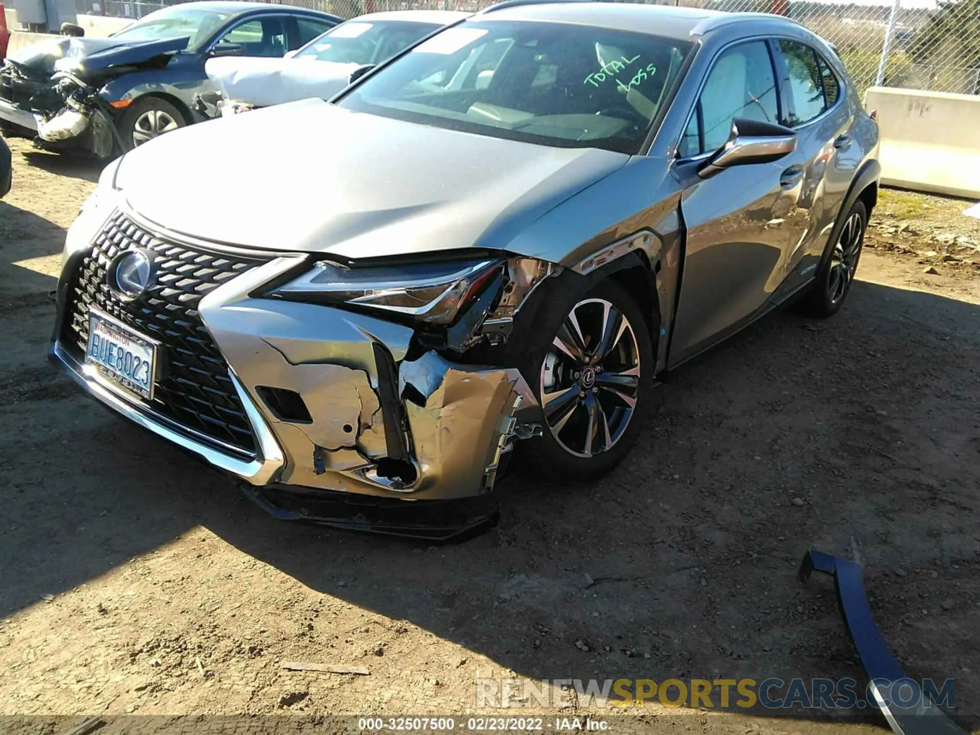 6 fotografías del automóvil dañado JTHP9JBH1L2030788 LEXUS UX 2020