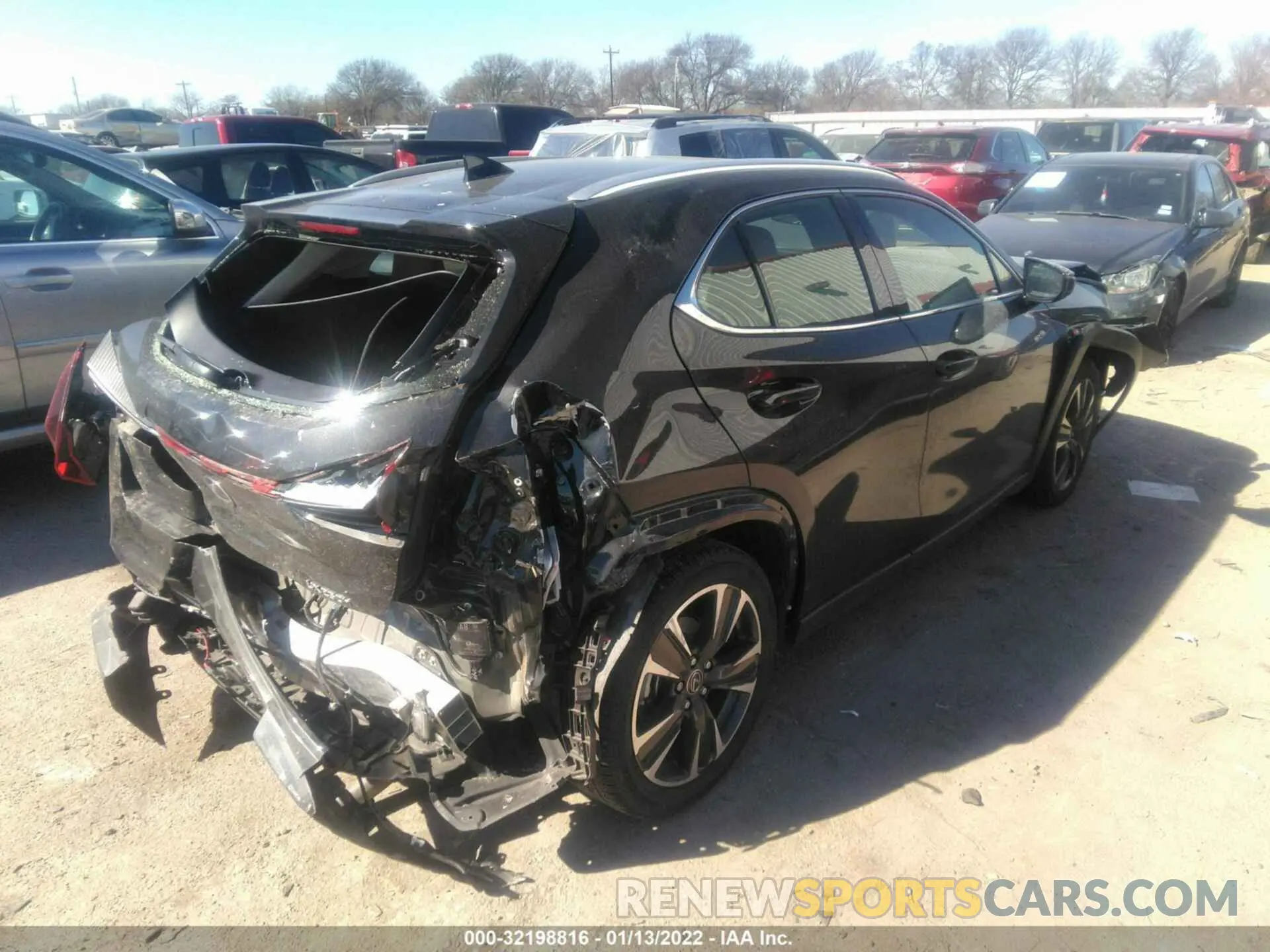 4 fotografías del automóvil dañado JTHP9JBH2L2028290 LEXUS UX 2020
