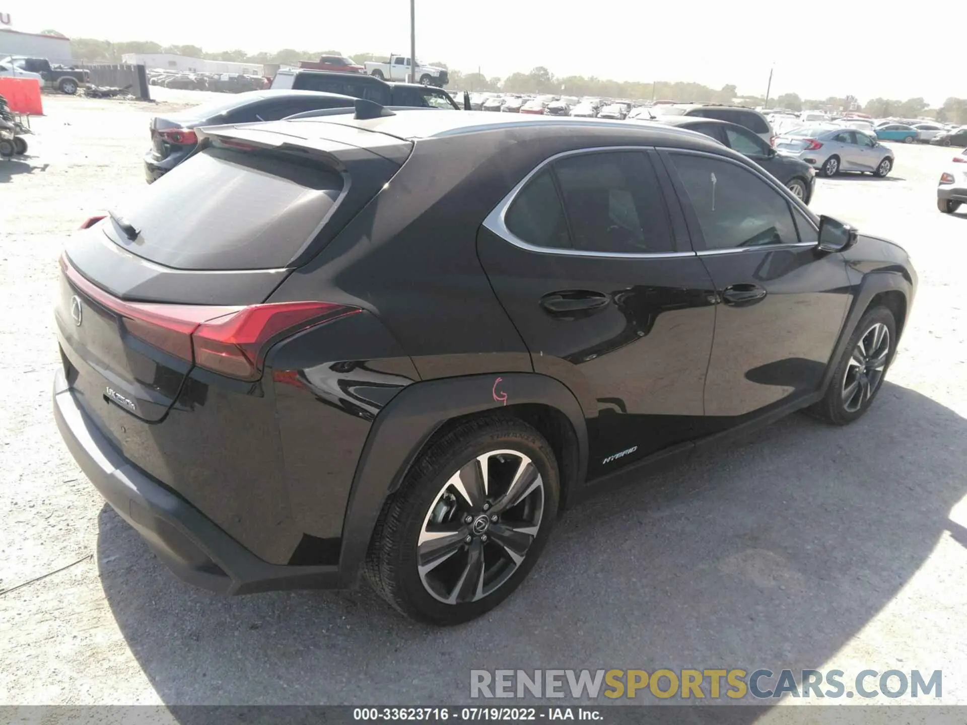 4 fotografías del automóvil dañado JTHP9JBH3L2028444 LEXUS UX 2020