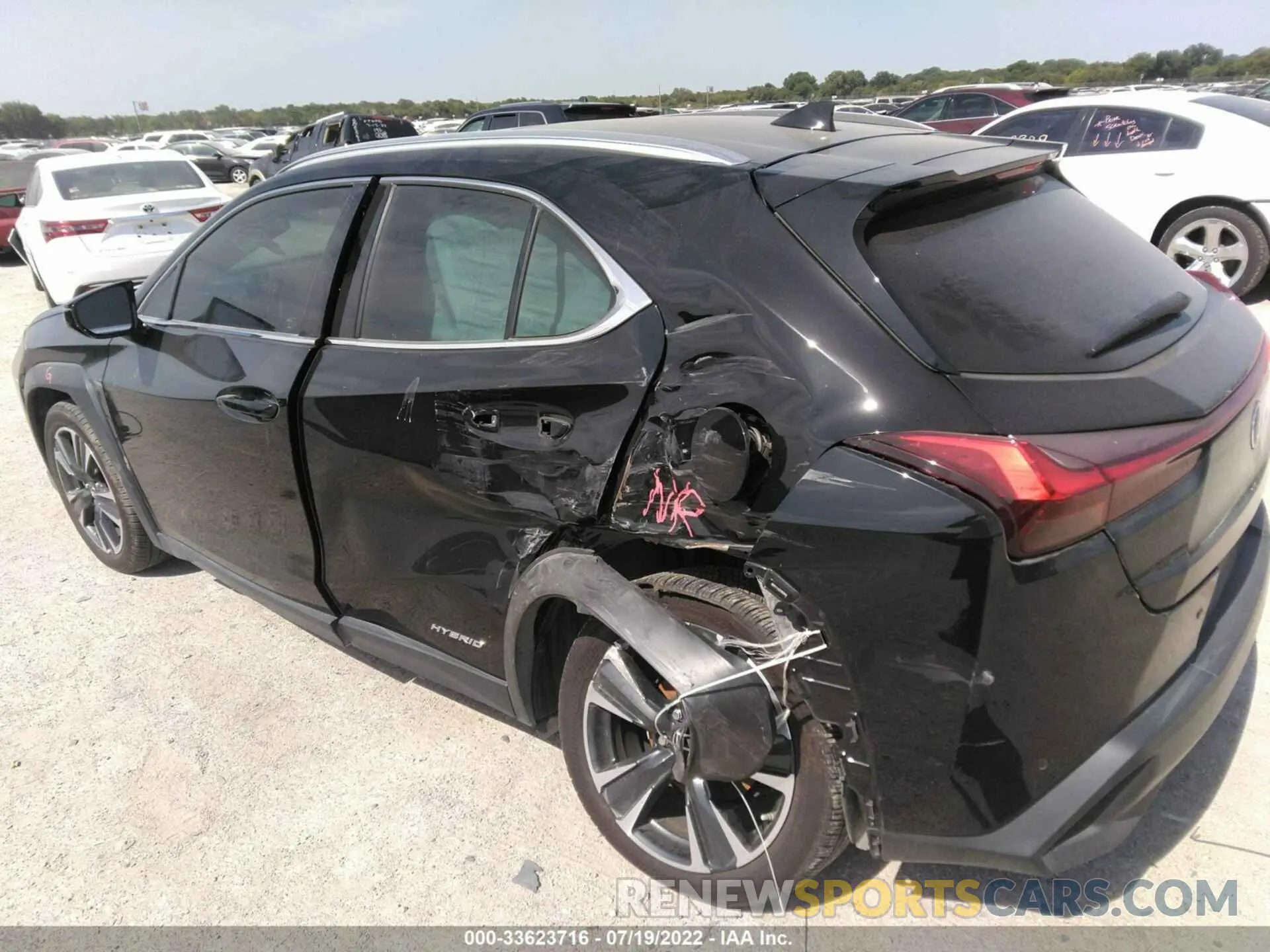 6 fotografías del automóvil dañado JTHP9JBH3L2028444 LEXUS UX 2020