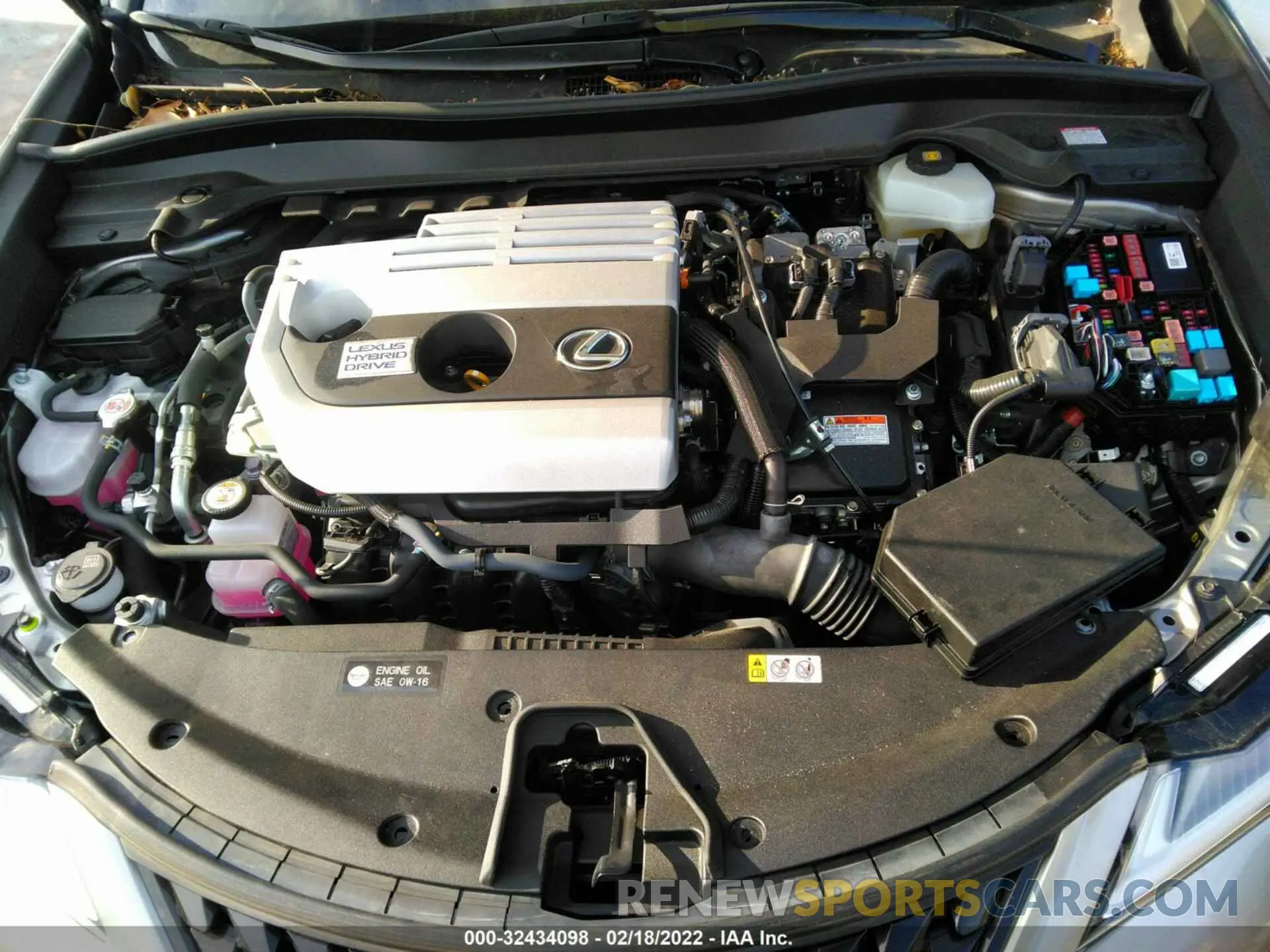 10 fotografías del automóvil dañado JTHP9JBH9L2020509 LEXUS UX 2020