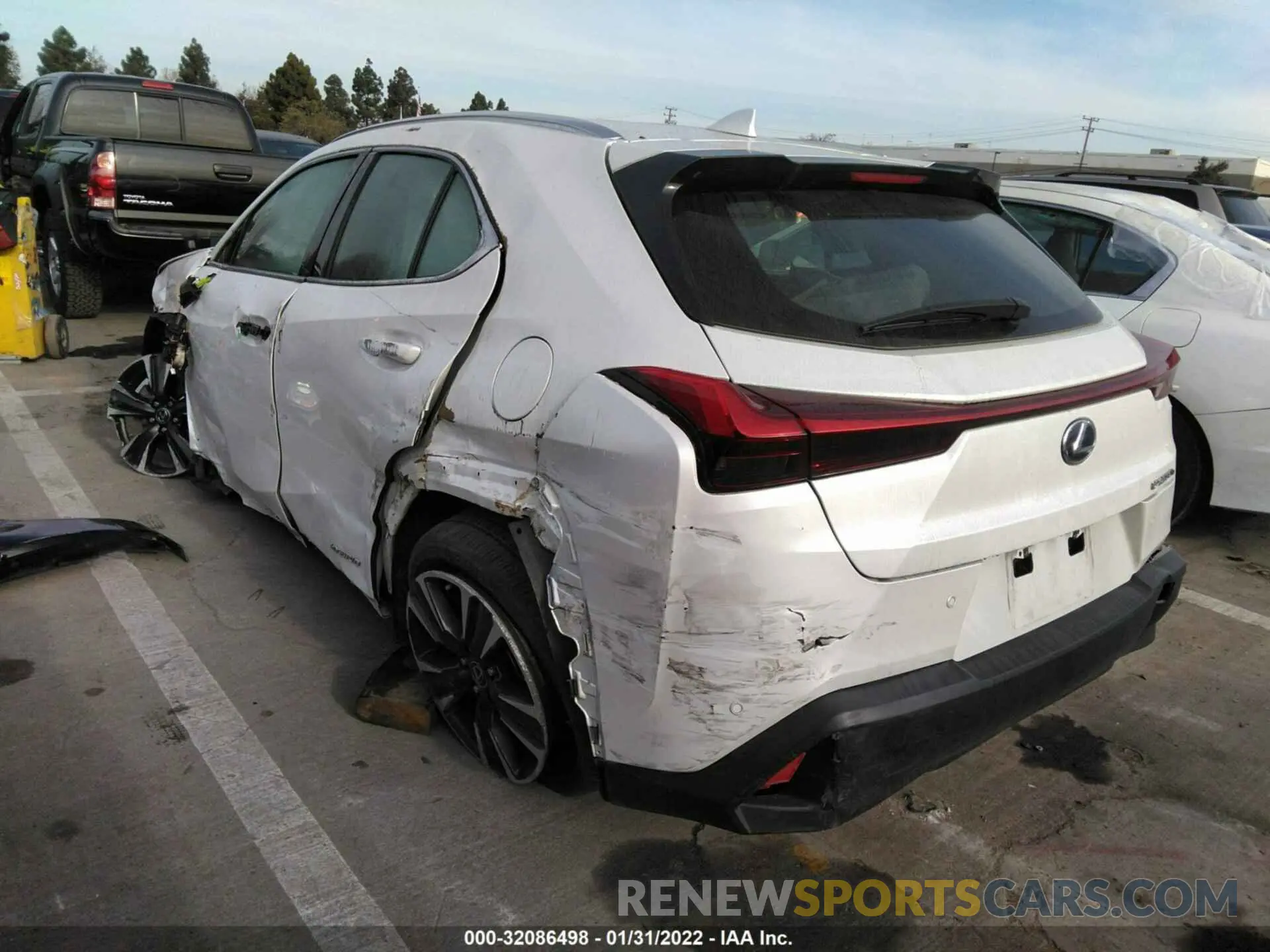 3 fotografías del automóvil dañado JTHP9JBH9L2024110 LEXUS UX 2020