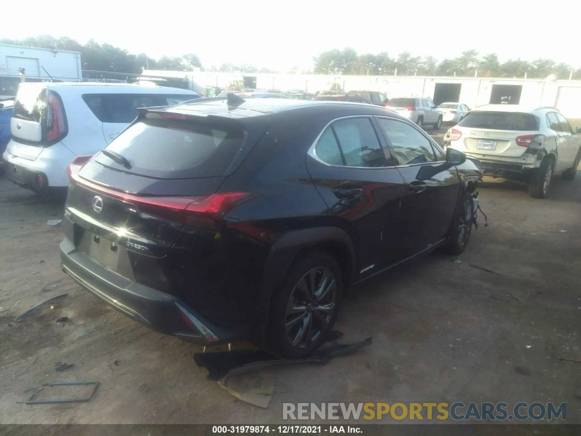 4 fotografías del automóvil dañado JTHR9JBH1L2029410 LEXUS UX 2020