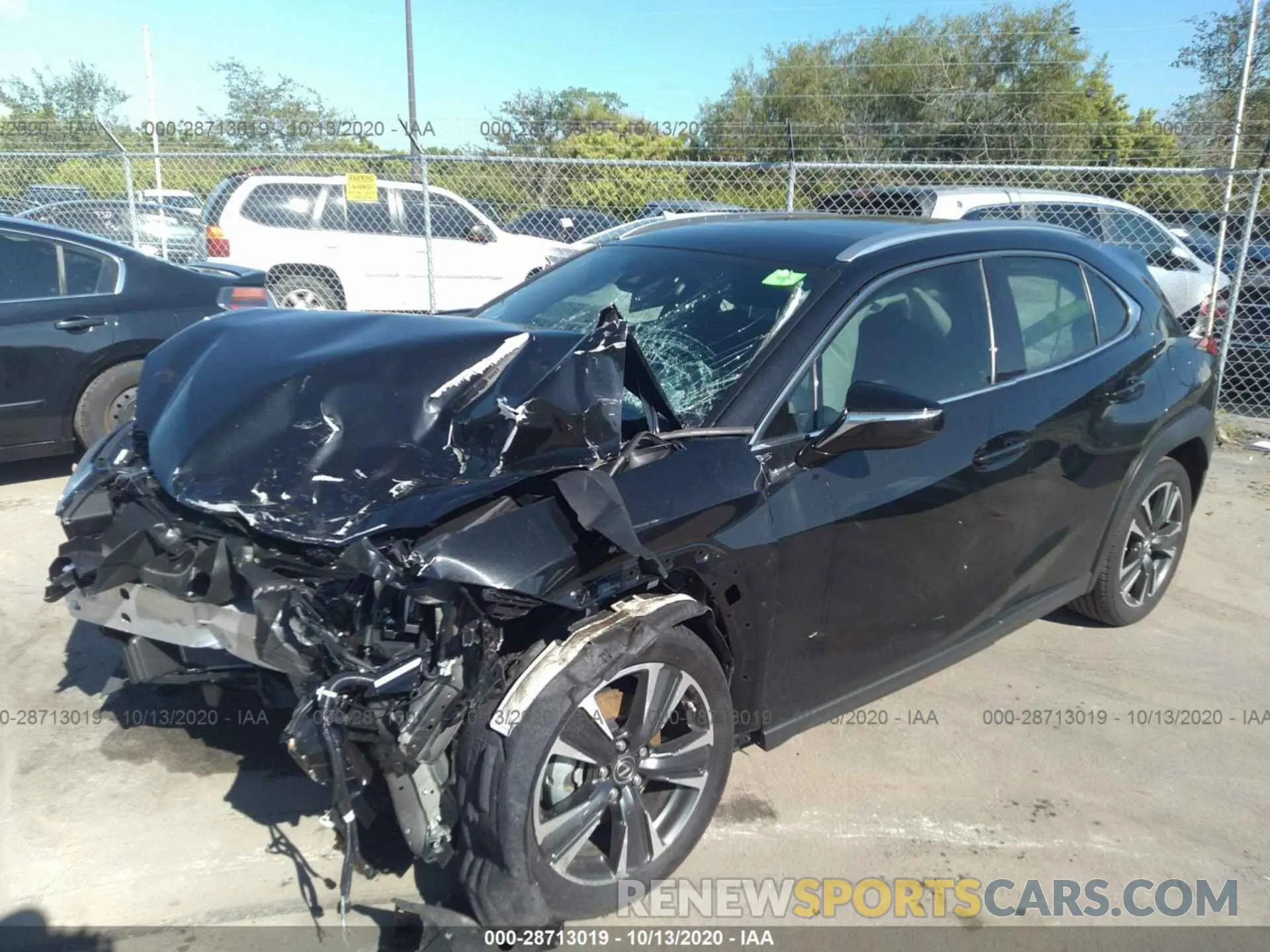 2 fotografías del automóvil dañado JTHX3JBH4L2022072 LEXUS UX 2020