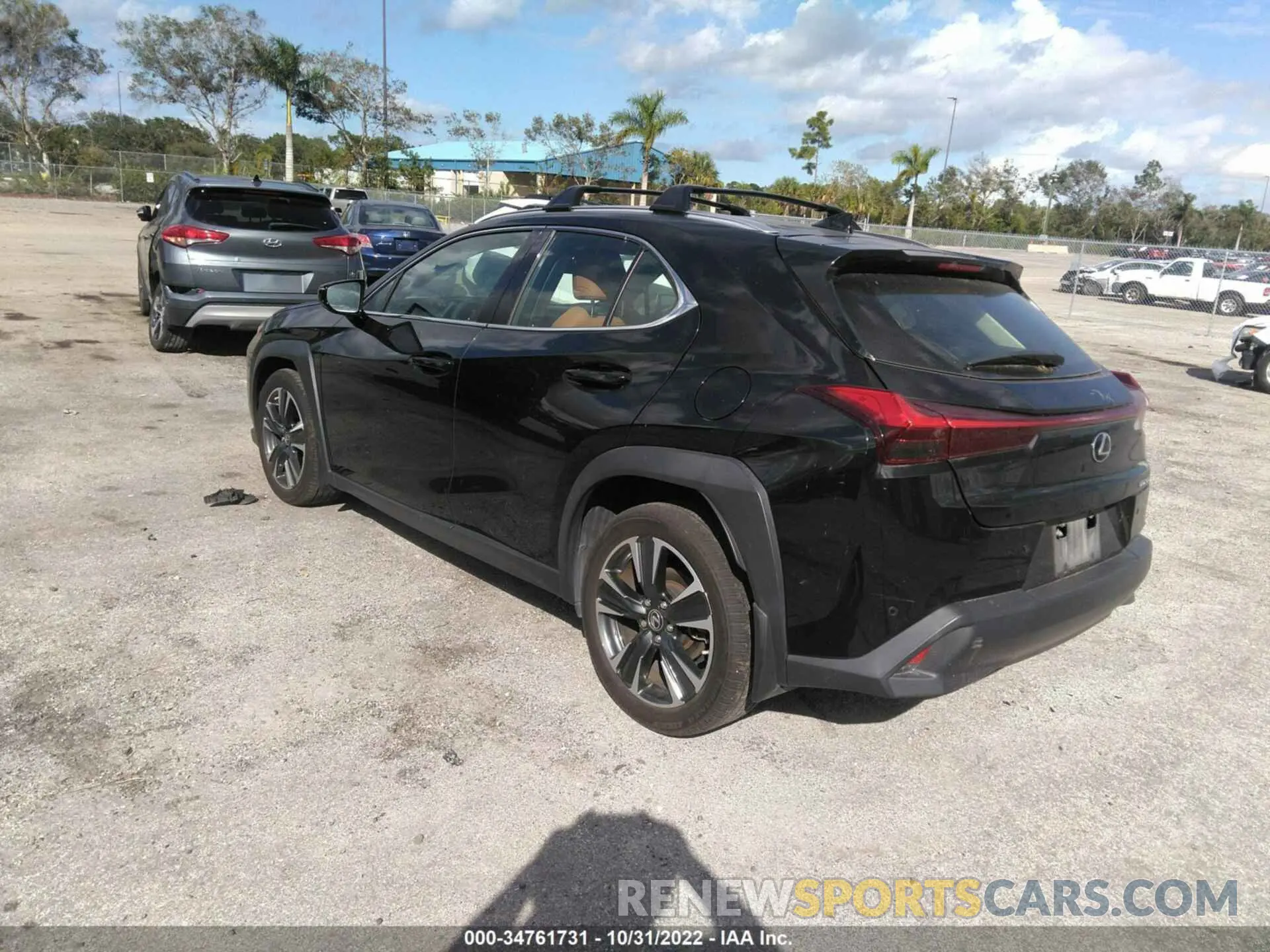 3 fotografías del automóvil dañado JTHP3JBH2M2035517 LEXUS UX 2021
