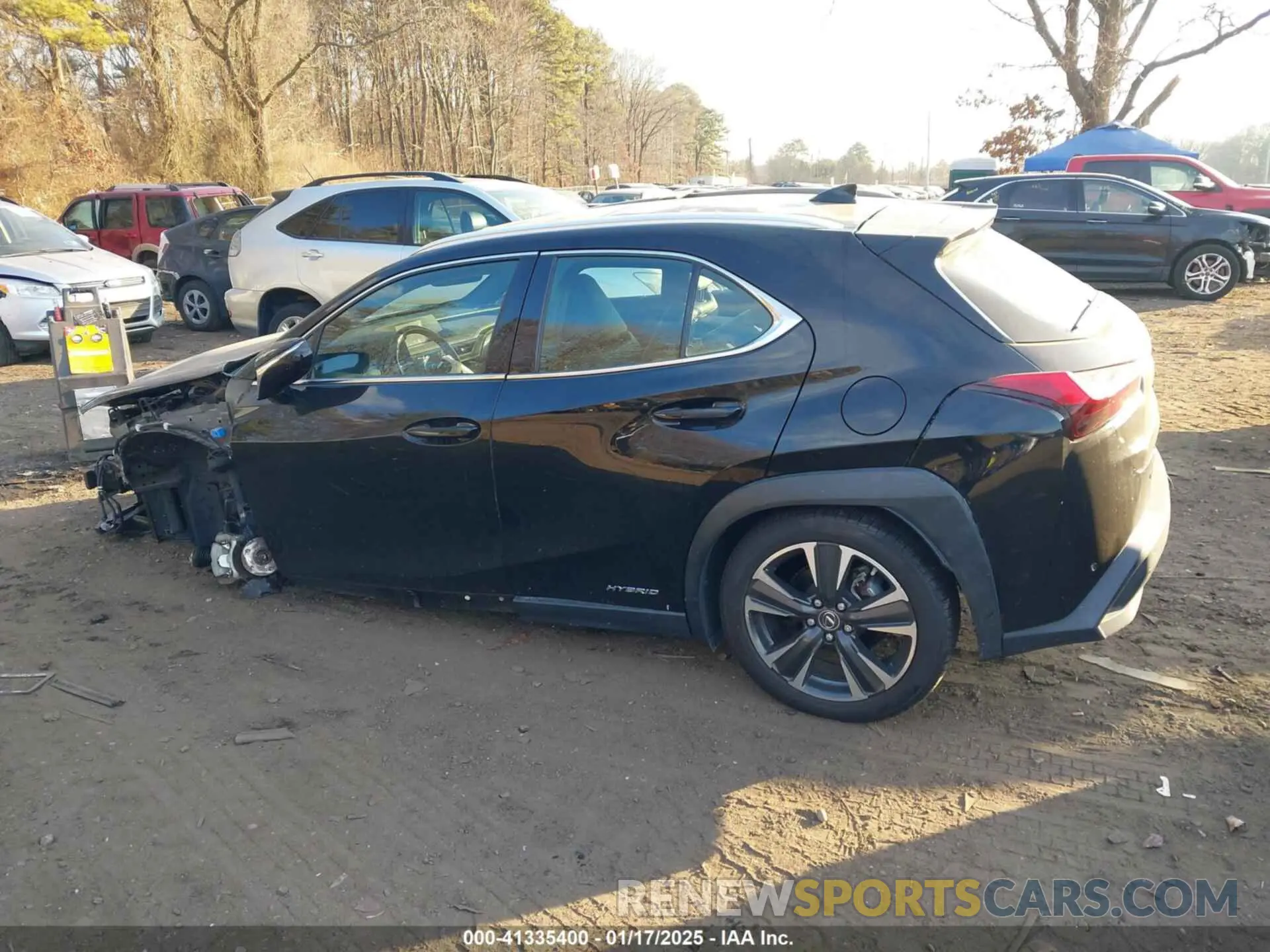 13 fotografías del automóvil dañado JTHP9JBH2M2041574 LEXUS UX 2021