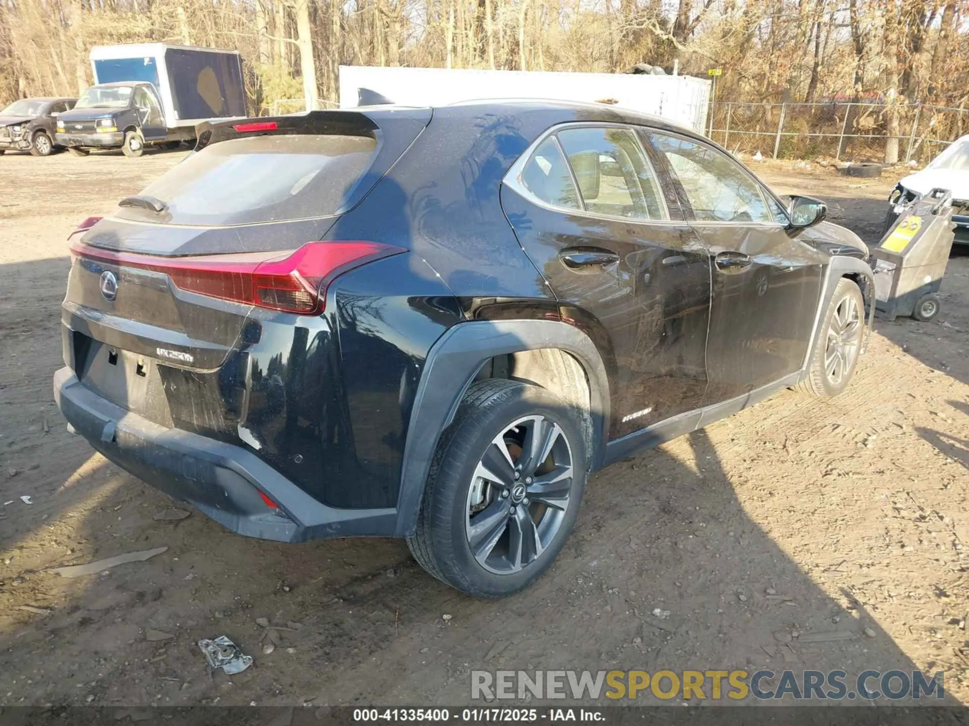 4 fotografías del automóvil dañado JTHP9JBH2M2041574 LEXUS UX 2021