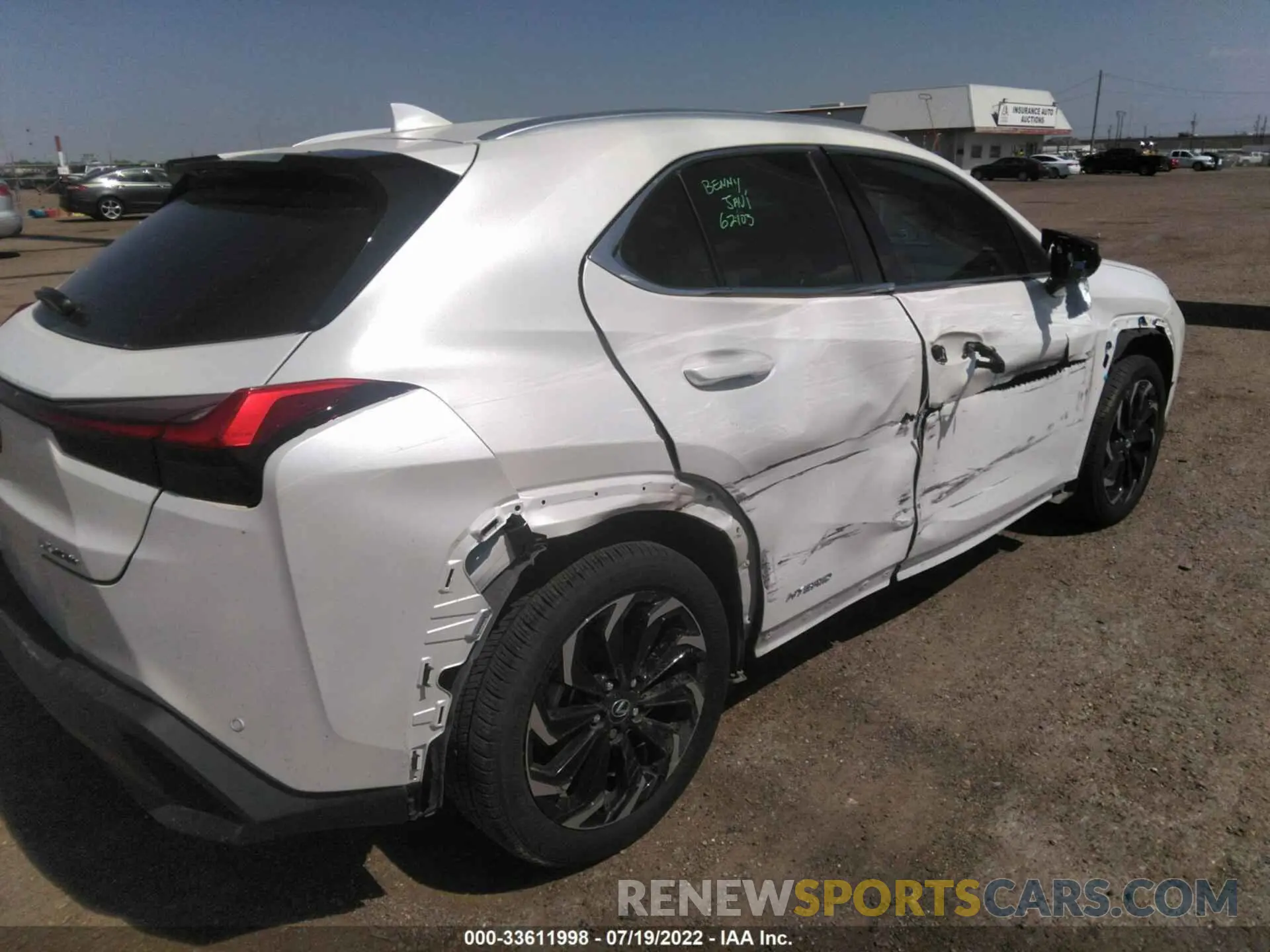 6 fotografías del automóvil dañado JTHP9JBH4M2053354 LEXUS UX 2021