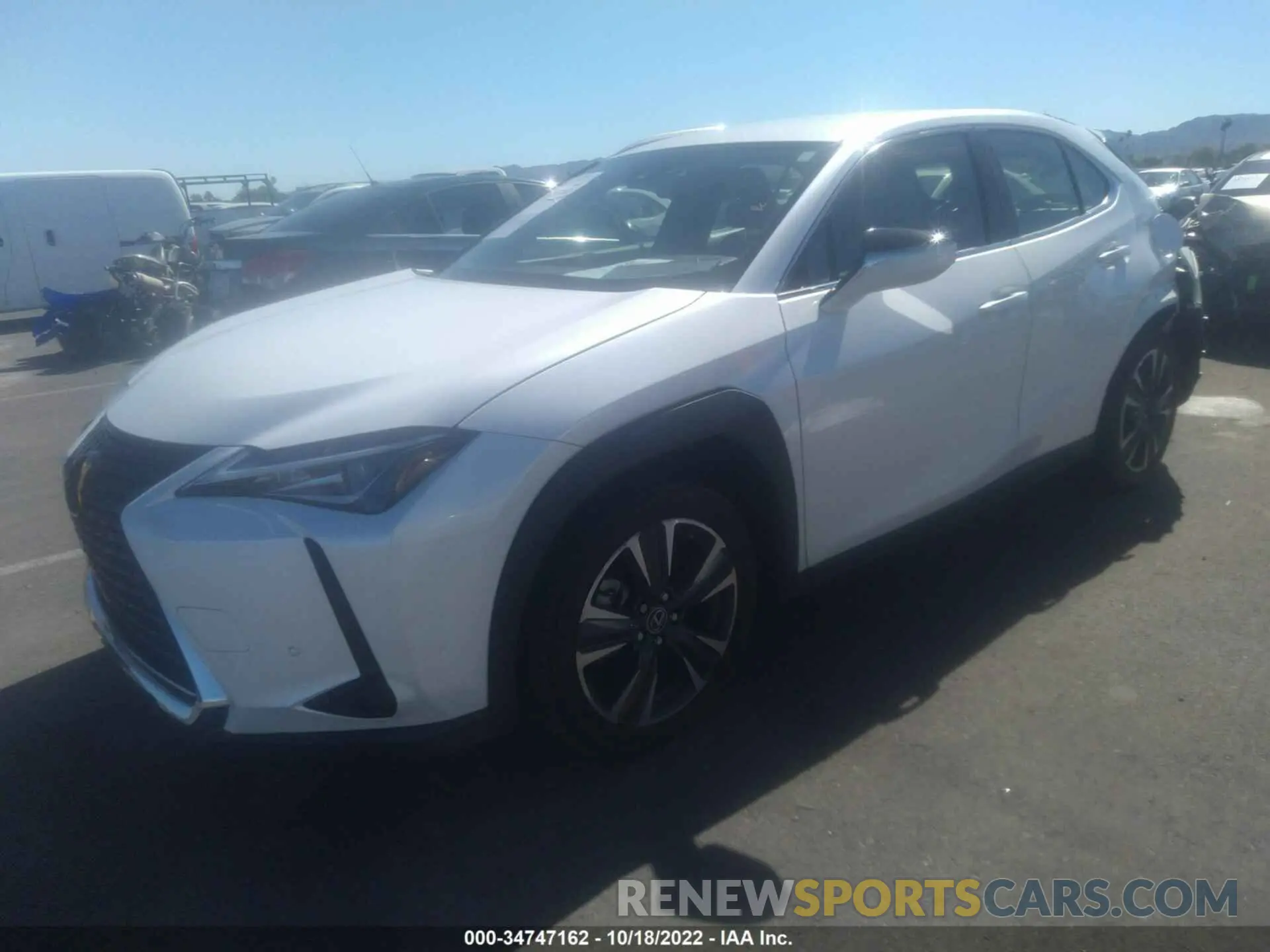 2 fotografías del automóvil dañado JTHX3JBH7M2033343 LEXUS UX 2021