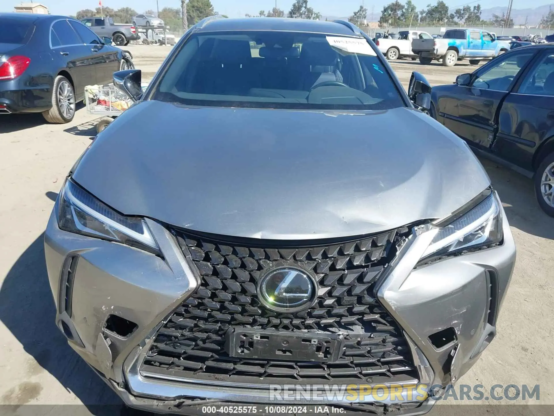 13 fotografías del automóvil dañado JTHX3JBH7M2042463 LEXUS UX 2021