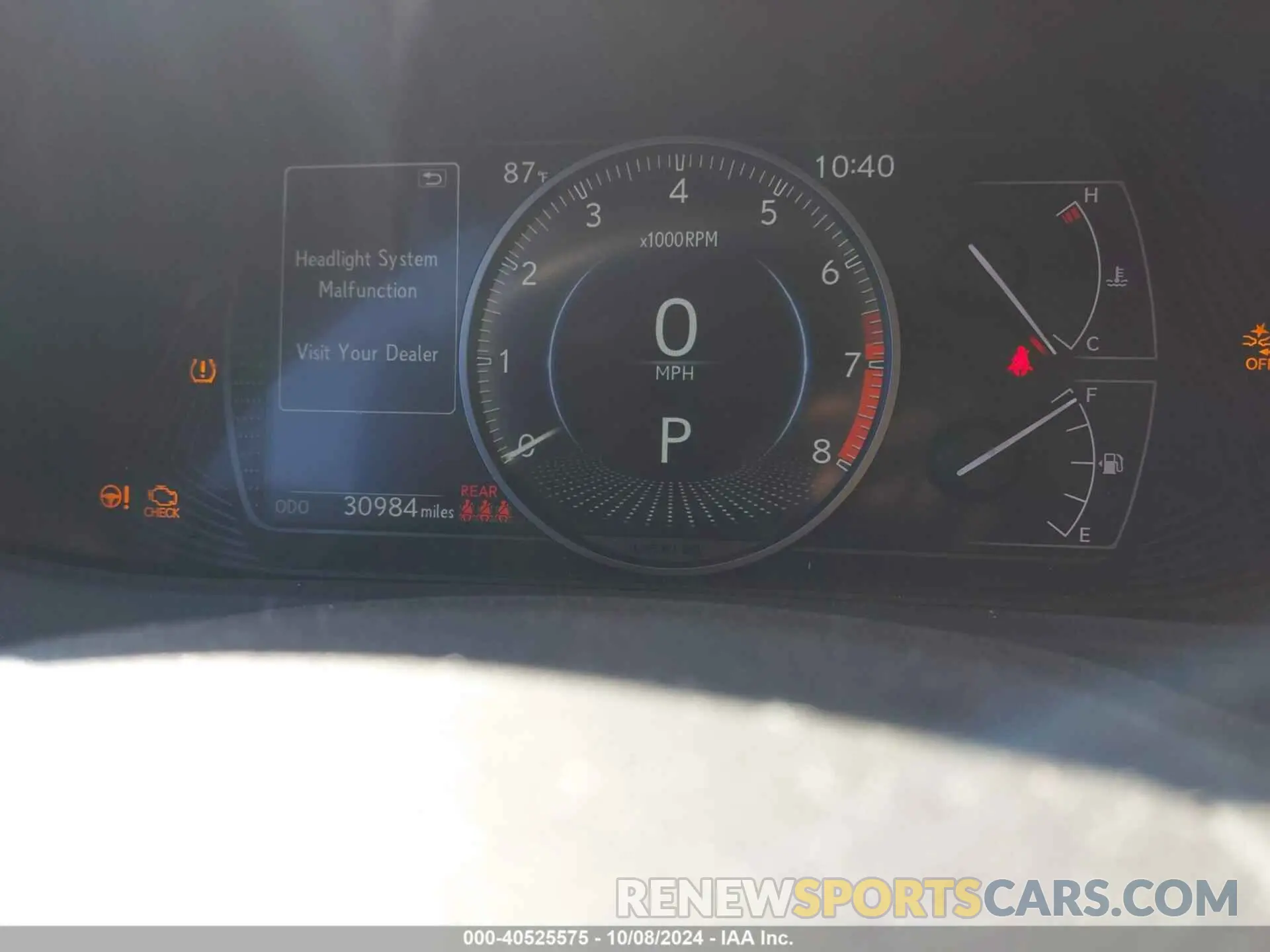 16 fotografías del automóvil dañado JTHX3JBH7M2042463 LEXUS UX 2021