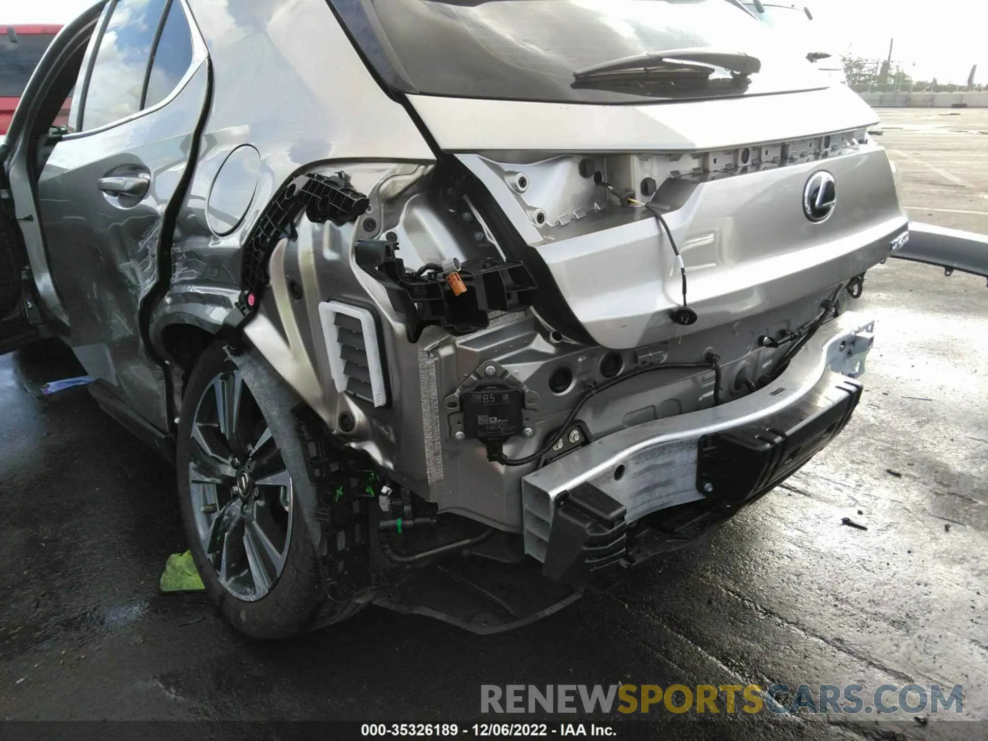 6 fotografías del automóvil dañado JTHX3JBH2N2046308 LEXUS UX 2022