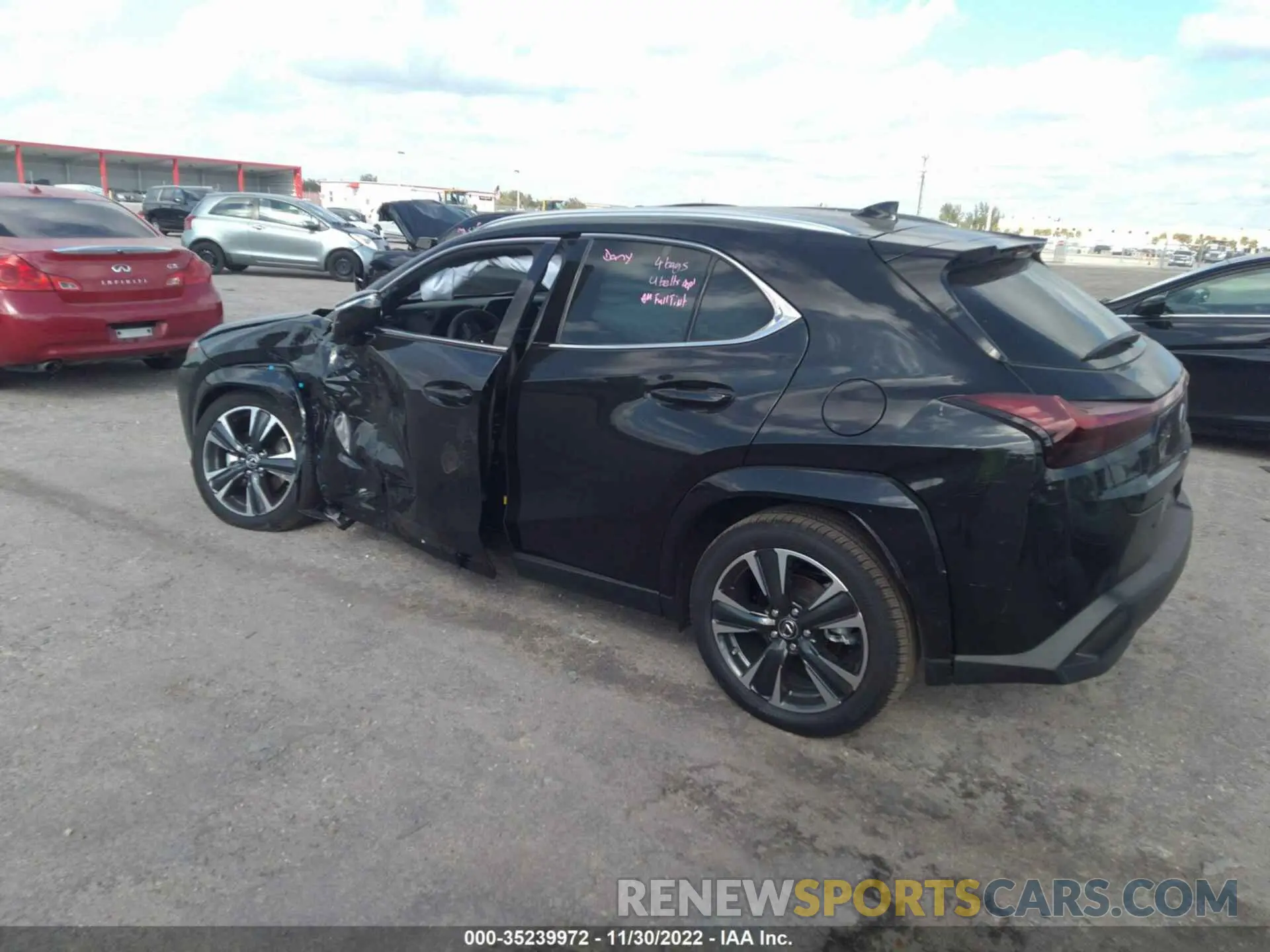 3 fotografías del automóvil dañado JTHP6JBH7P2135706 LEXUS UX 2023