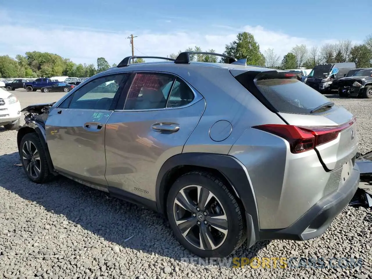 2 fotografías del automóvil dañado JTHU9JBH0K2002451 LEXUS UX 250H 2019