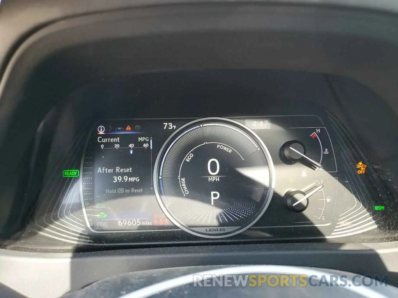 9 fotografías del automóvil dañado JTHU9JBH0K2002451 LEXUS UX 250H 2019