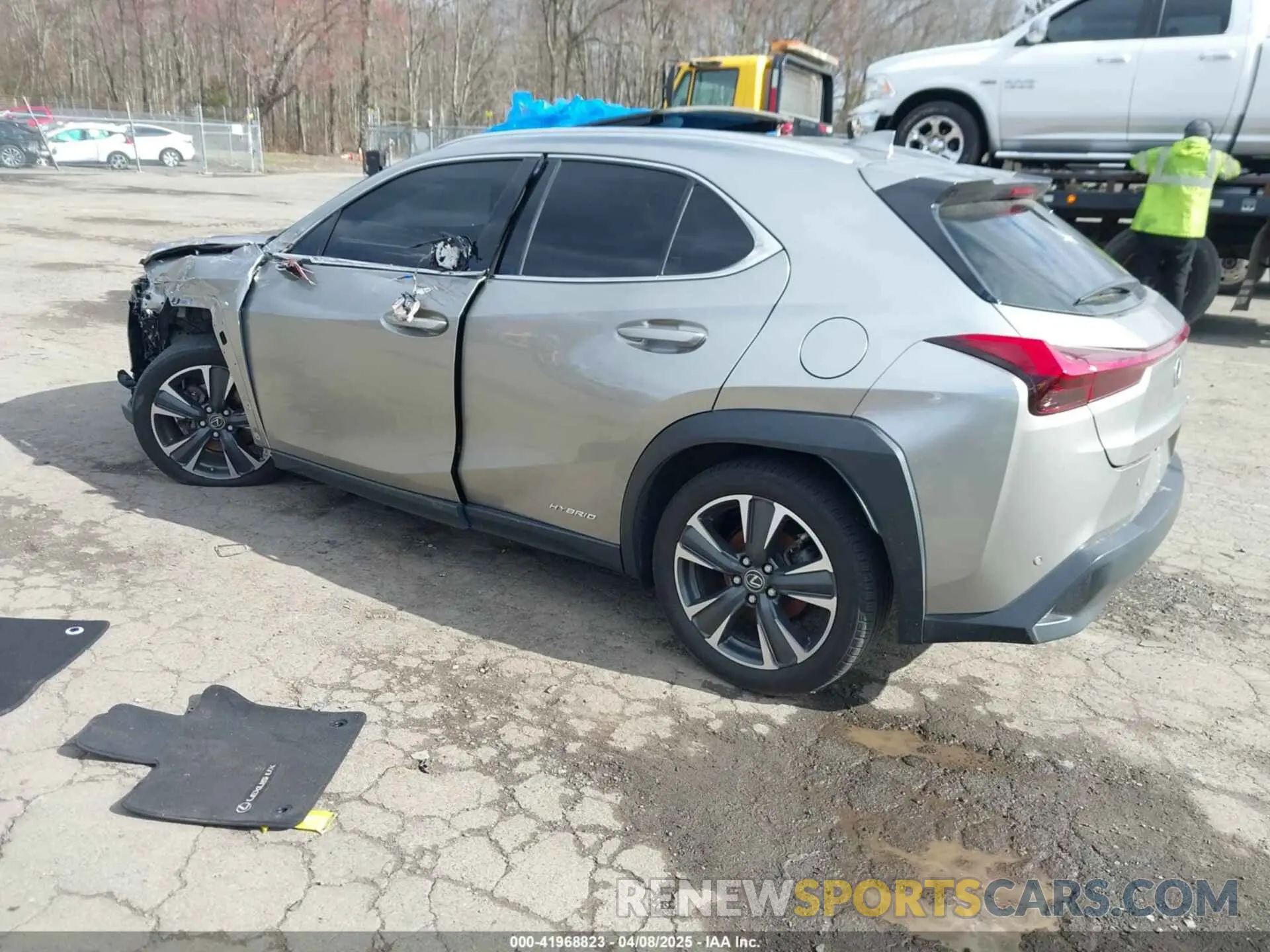3 fotografías del automóvil dañado JTHU9JBH0K2002546 LEXUS UX 250H 2019