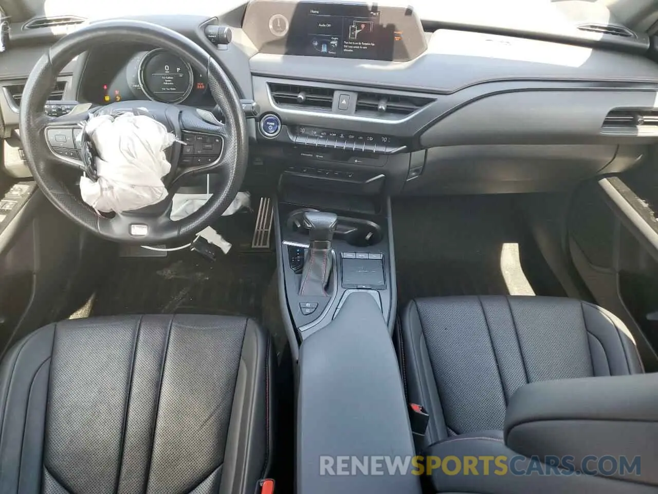 8 fotografías del automóvil dañado JTHU9JBH2K2003858 LEXUS UX 250H 2019