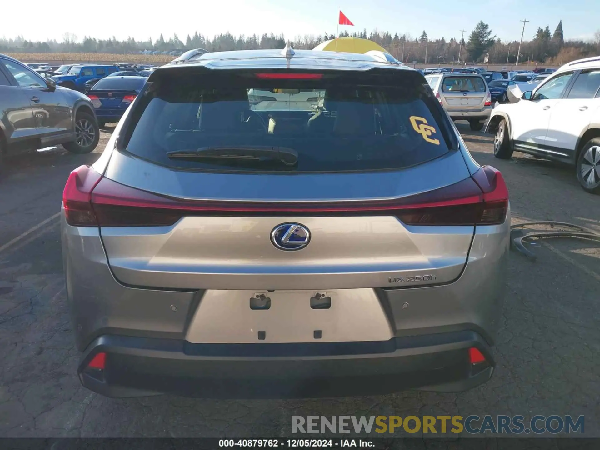 17 fotografías del automóvil dañado JTHU9JBH2K2014424 LEXUS UX 250H 2019