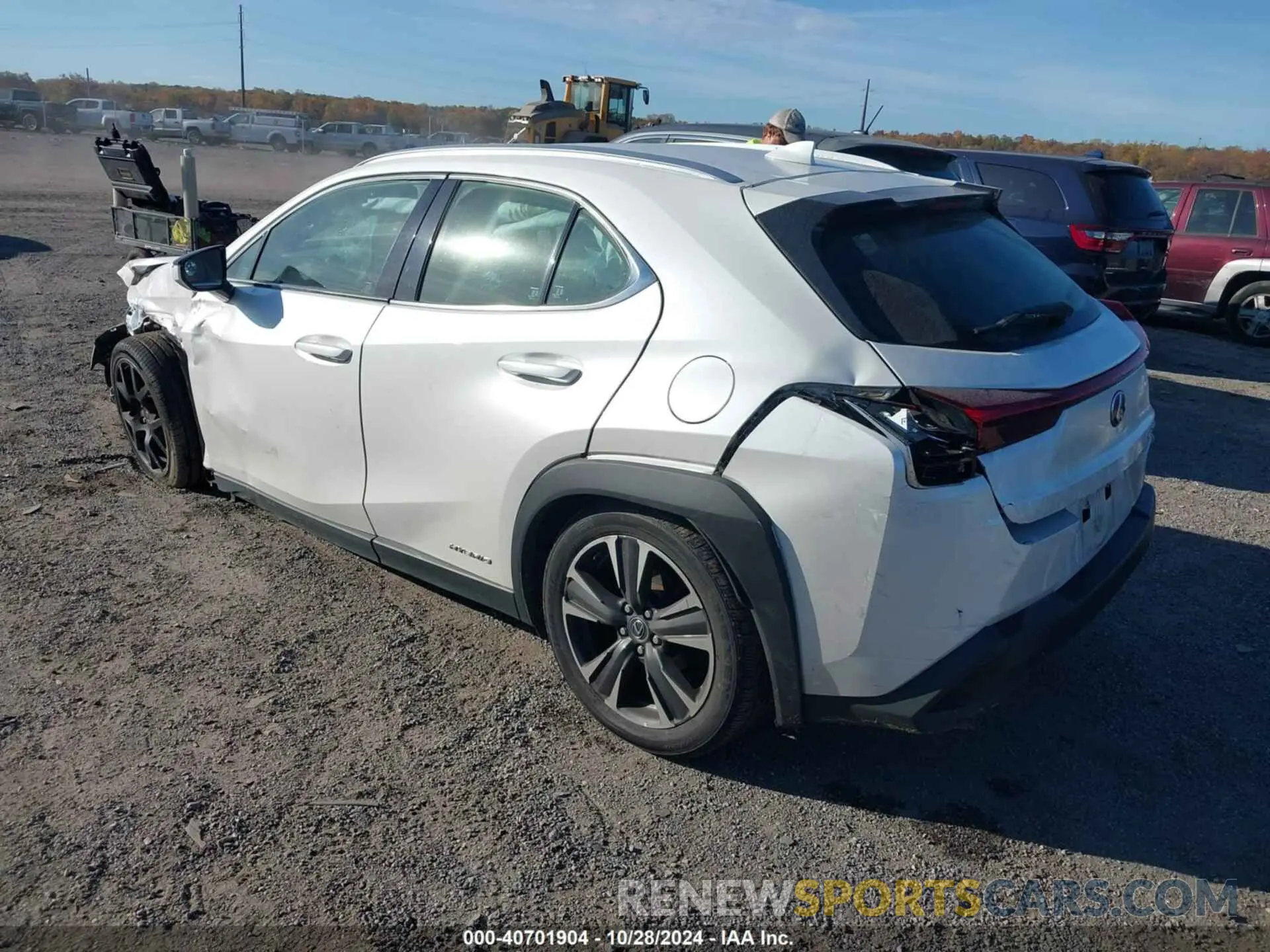 3 fotografías del automóvil dañado JTHU9JBH8K2004190 LEXUS UX 250H 2019