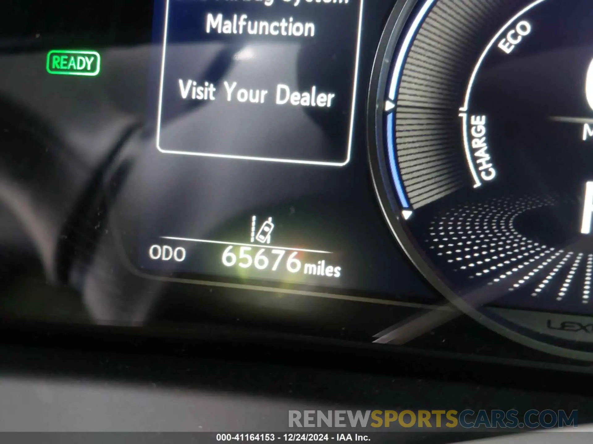 15 fotografías del automóvil dañado JTHU9JBH9K2012783 LEXUS UX 250H 2019