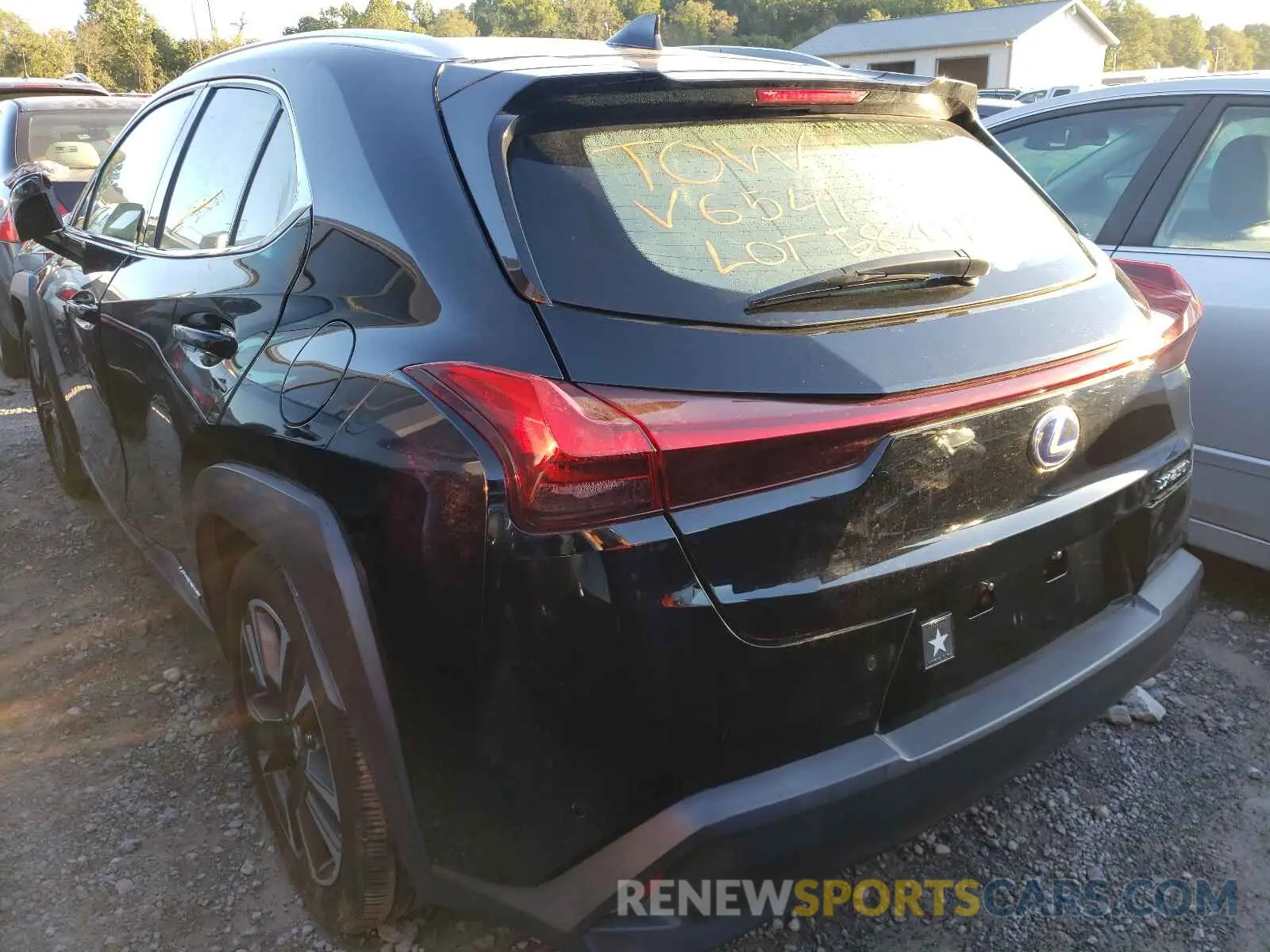 3 fotografías del automóvil dañado JTHU9JBHXK2006541 LEXUS UX 250H 2019