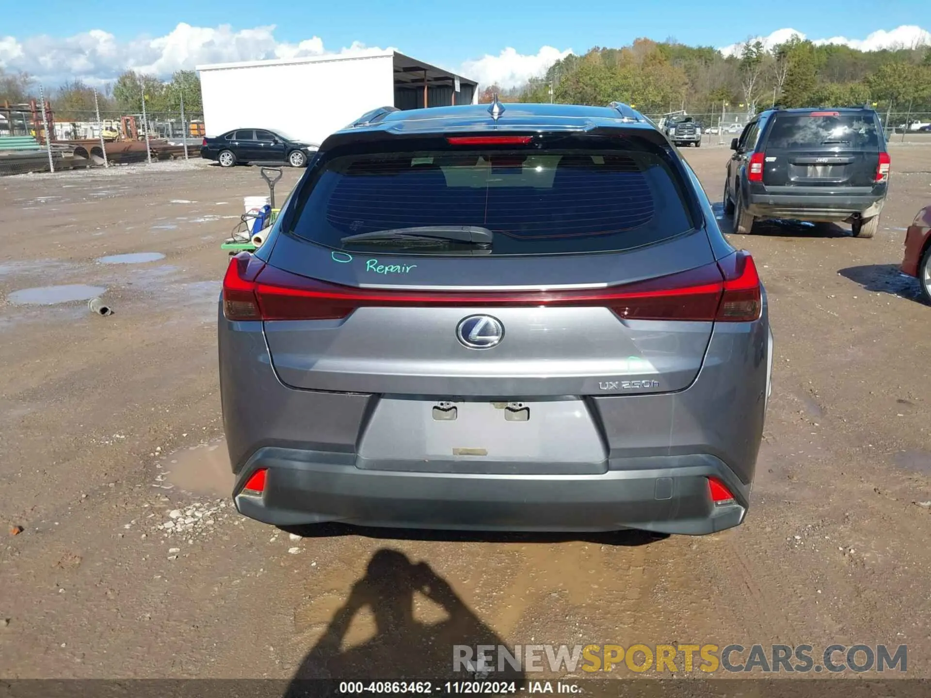 16 fotografías del automóvil dañado JTHU9JBHXK2011660 LEXUS UX 250H 2019