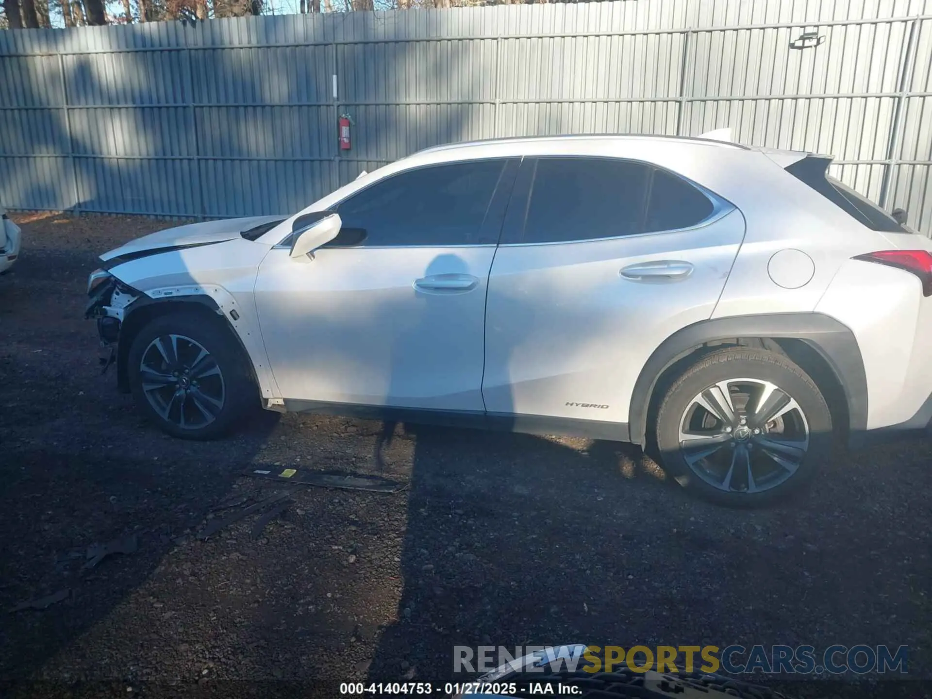 14 fotografías del automóvil dañado JTHU9JBHXK2019435 LEXUS UX 250H 2019