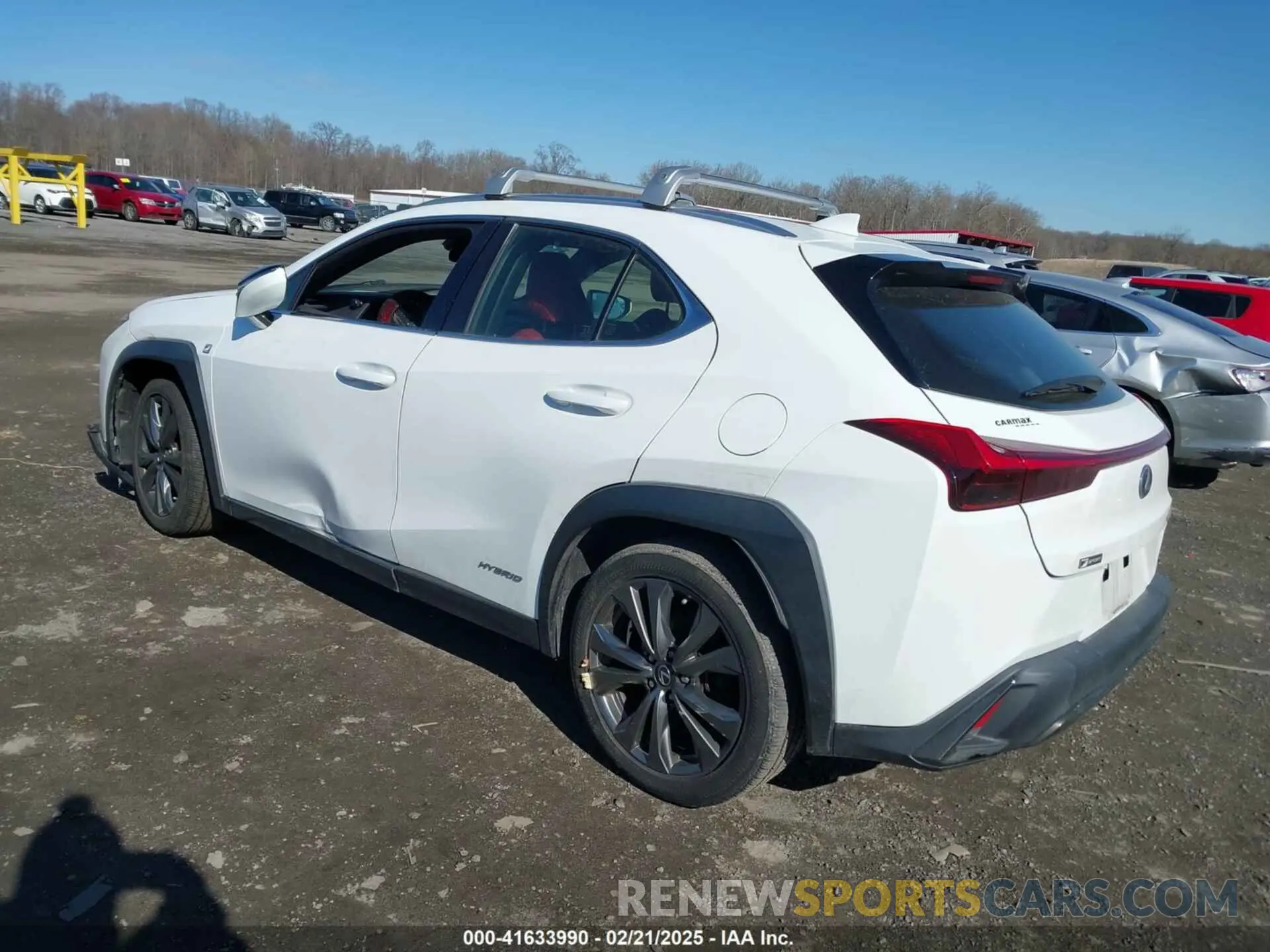 3 fotografías del automóvil dañado JTHE9JBH9L2035843 LEXUS UX 250H 2020