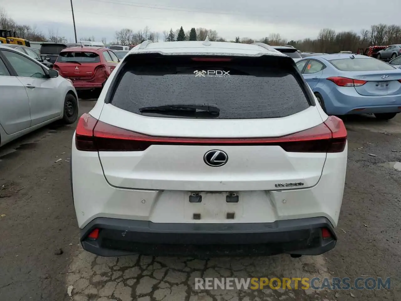 6 fotografías del automóvil dañado JTHP9JBH0L2024576 LEXUS UX 250H 2020