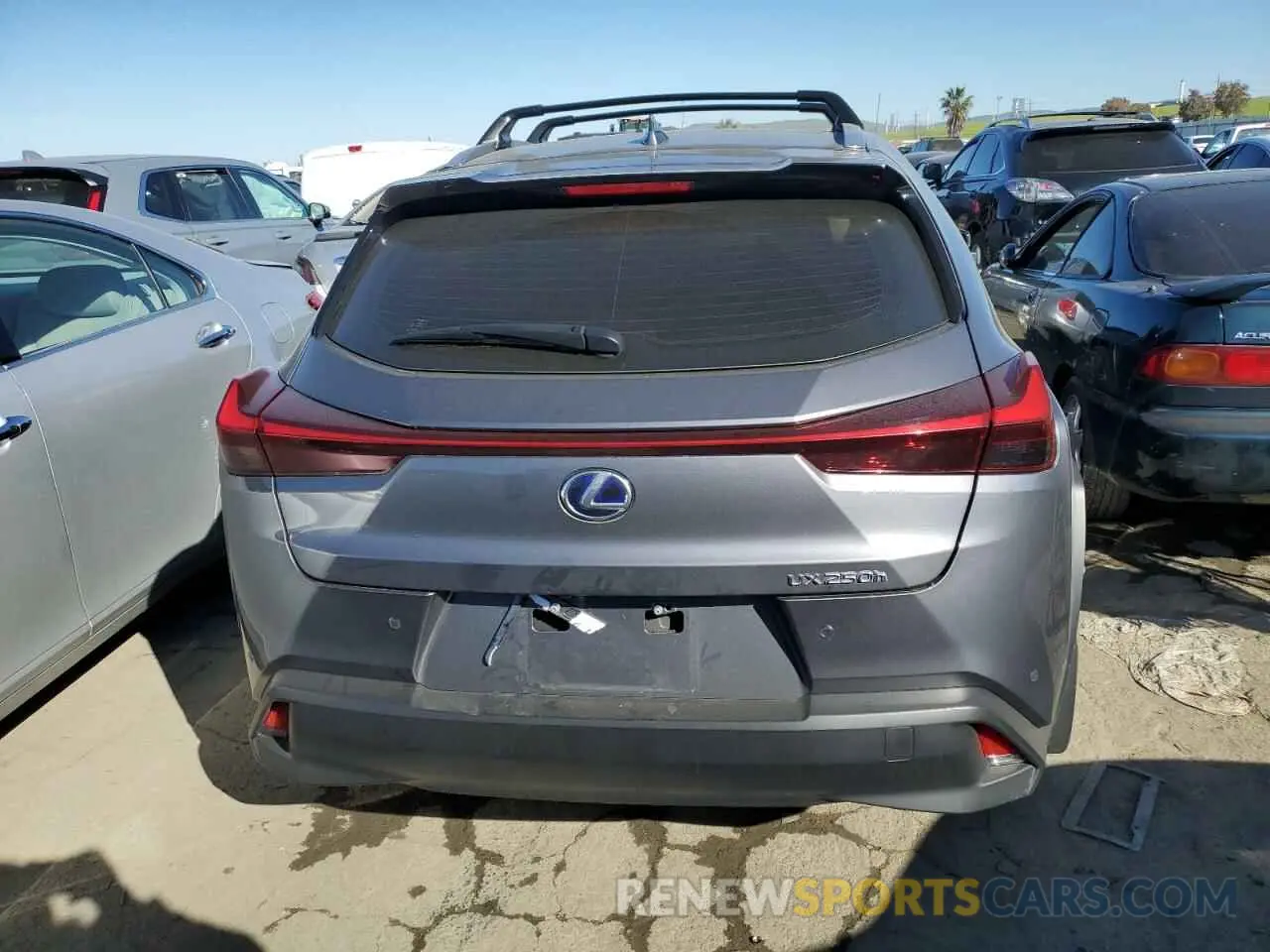 6 fotografías del automóvil dañado JTHP9JBH2L2023042 LEXUS UX 250H 2020