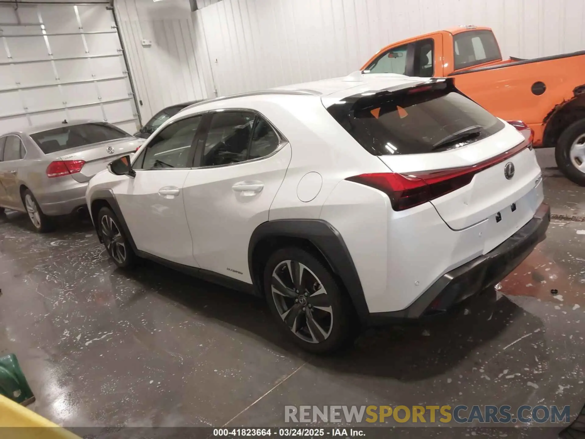 3 fotografías del automóvil dañado JTHP9JBH2L2025812 LEXUS UX 250H 2020
