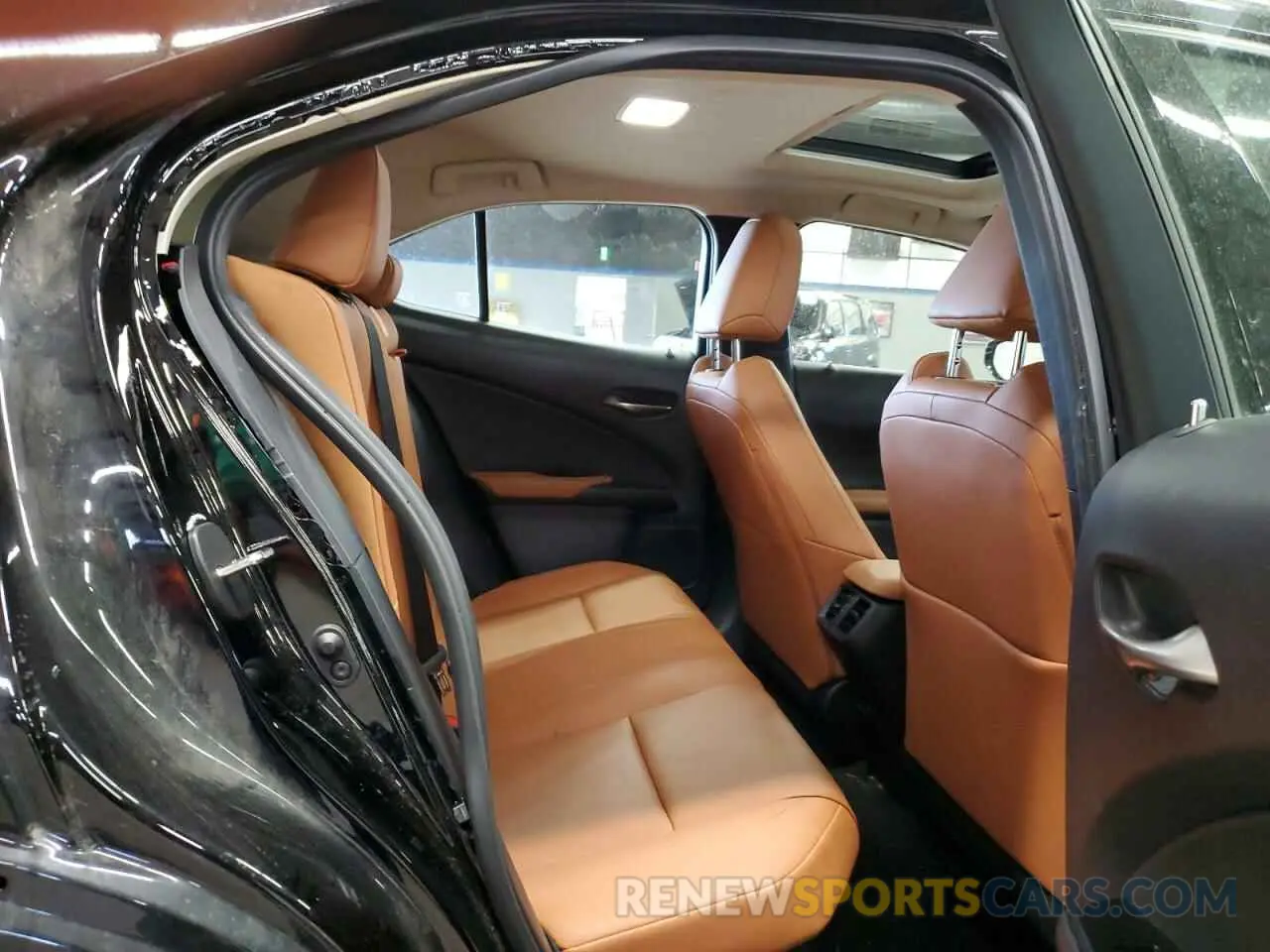 10 fotografías del automóvil dañado JTHP9JBH5L2029434 LEXUS UX 250H 2020