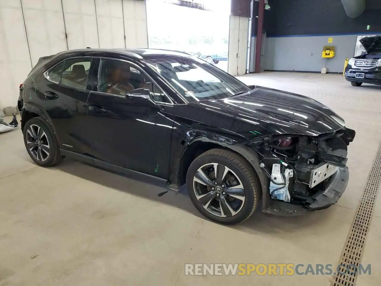4 fotografías del automóvil dañado JTHP9JBH5L2029434 LEXUS UX 250H 2020