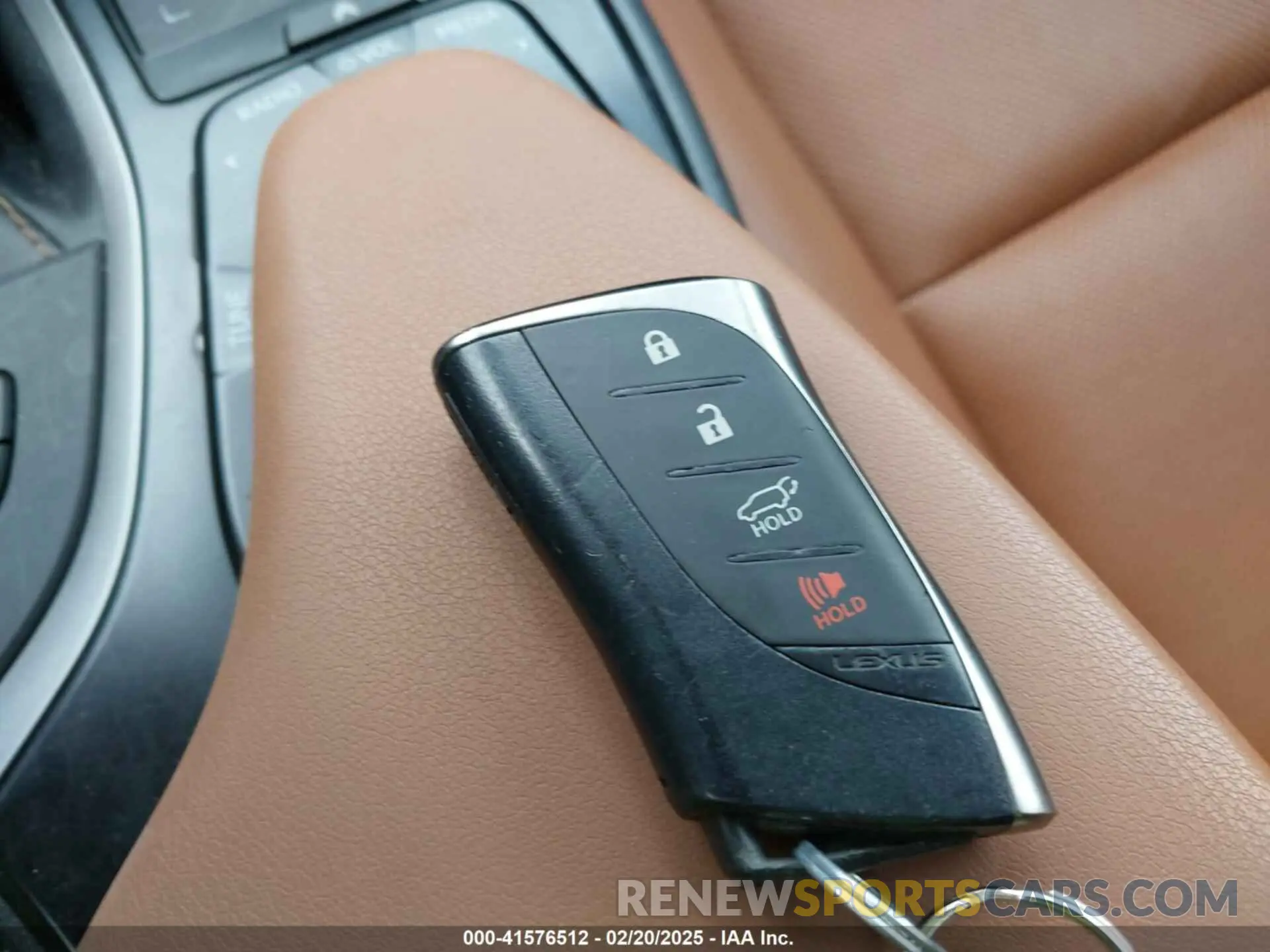 11 fotografías del automóvil dañado JTHP9JBH6L2027045 LEXUS UX 250H 2020