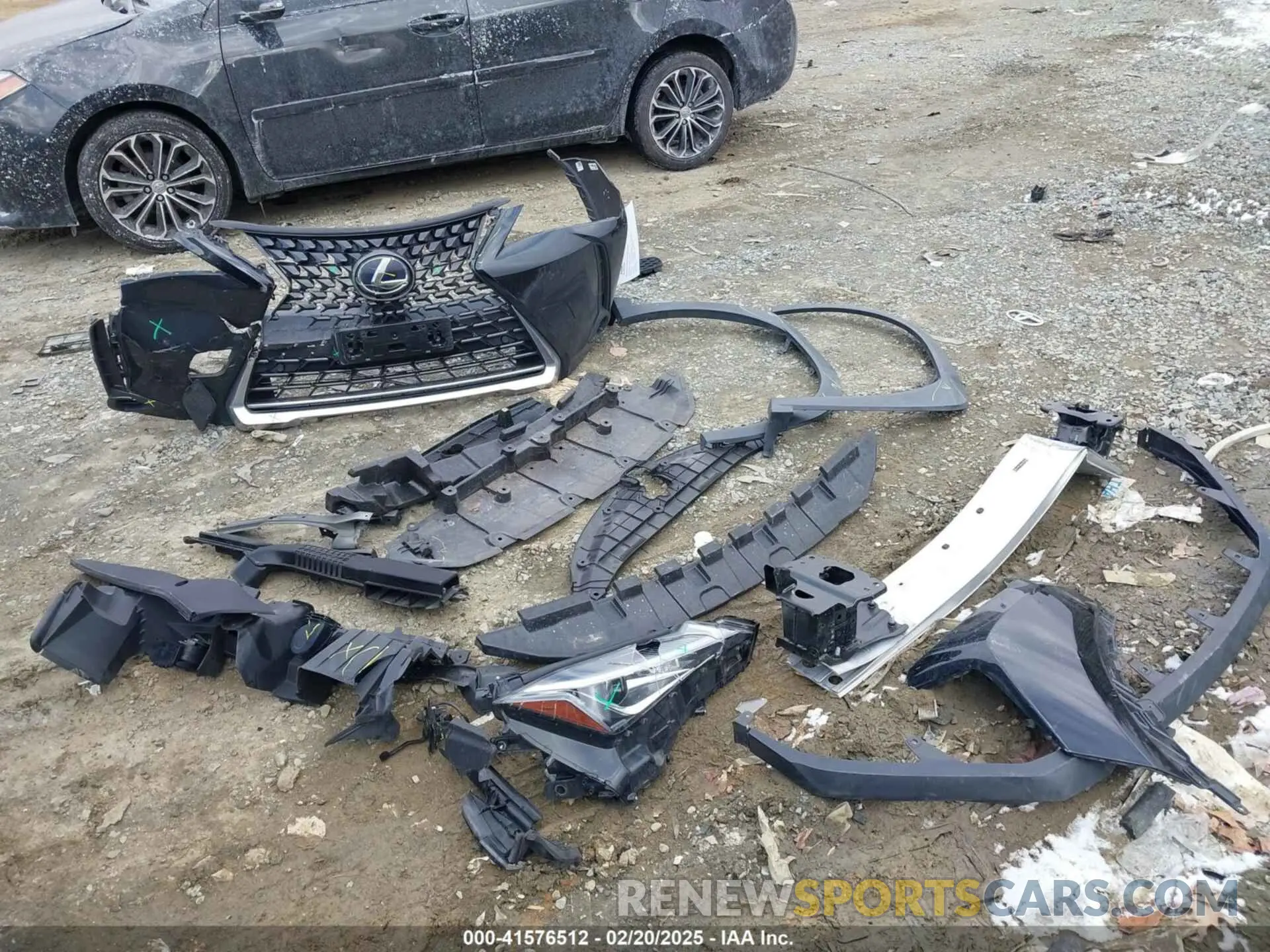 12 fotografías del automóvil dañado JTHP9JBH6L2027045 LEXUS UX 250H 2020