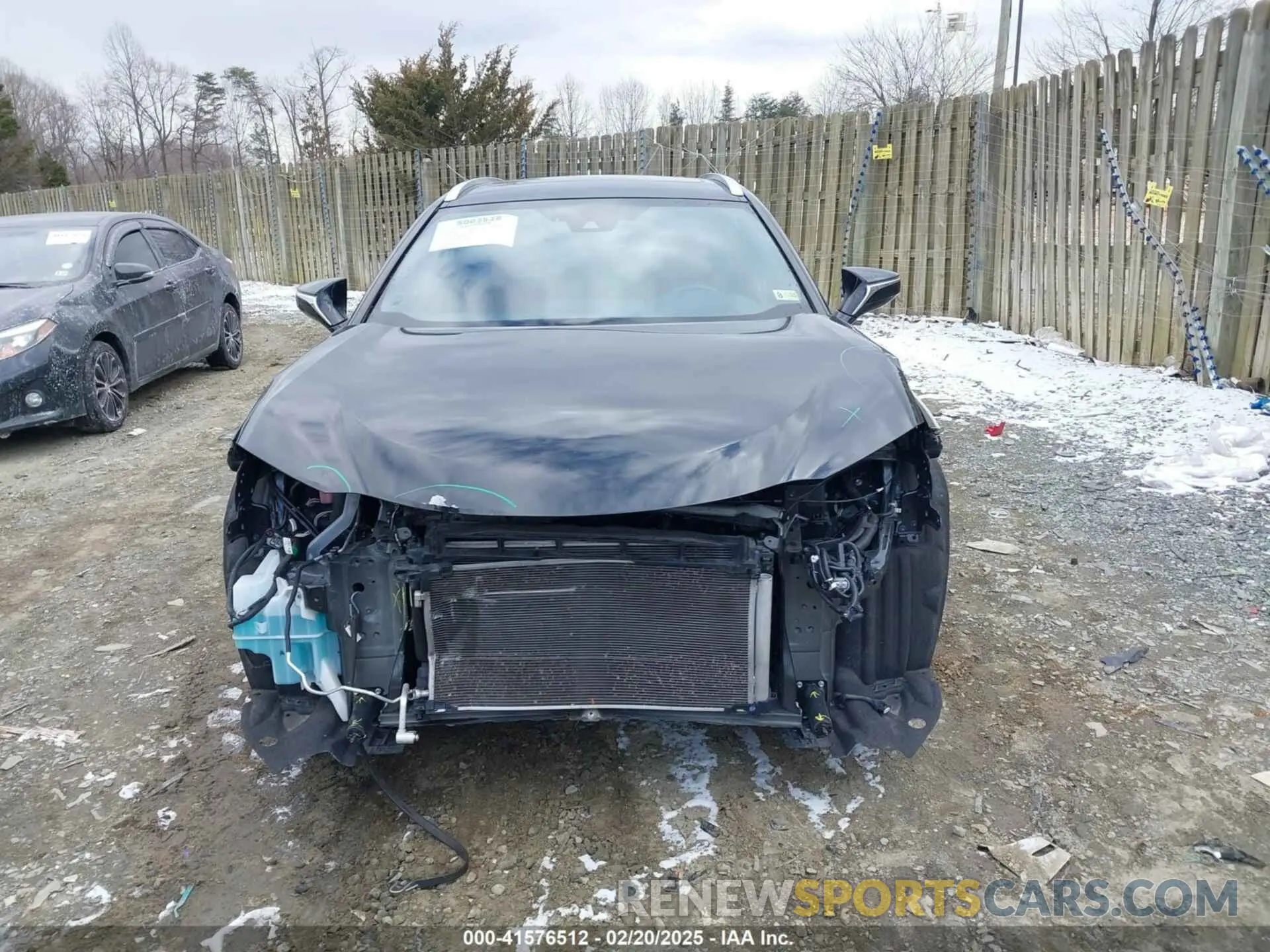 13 fotografías del automóvil dañado JTHP9JBH6L2027045 LEXUS UX 250H 2020