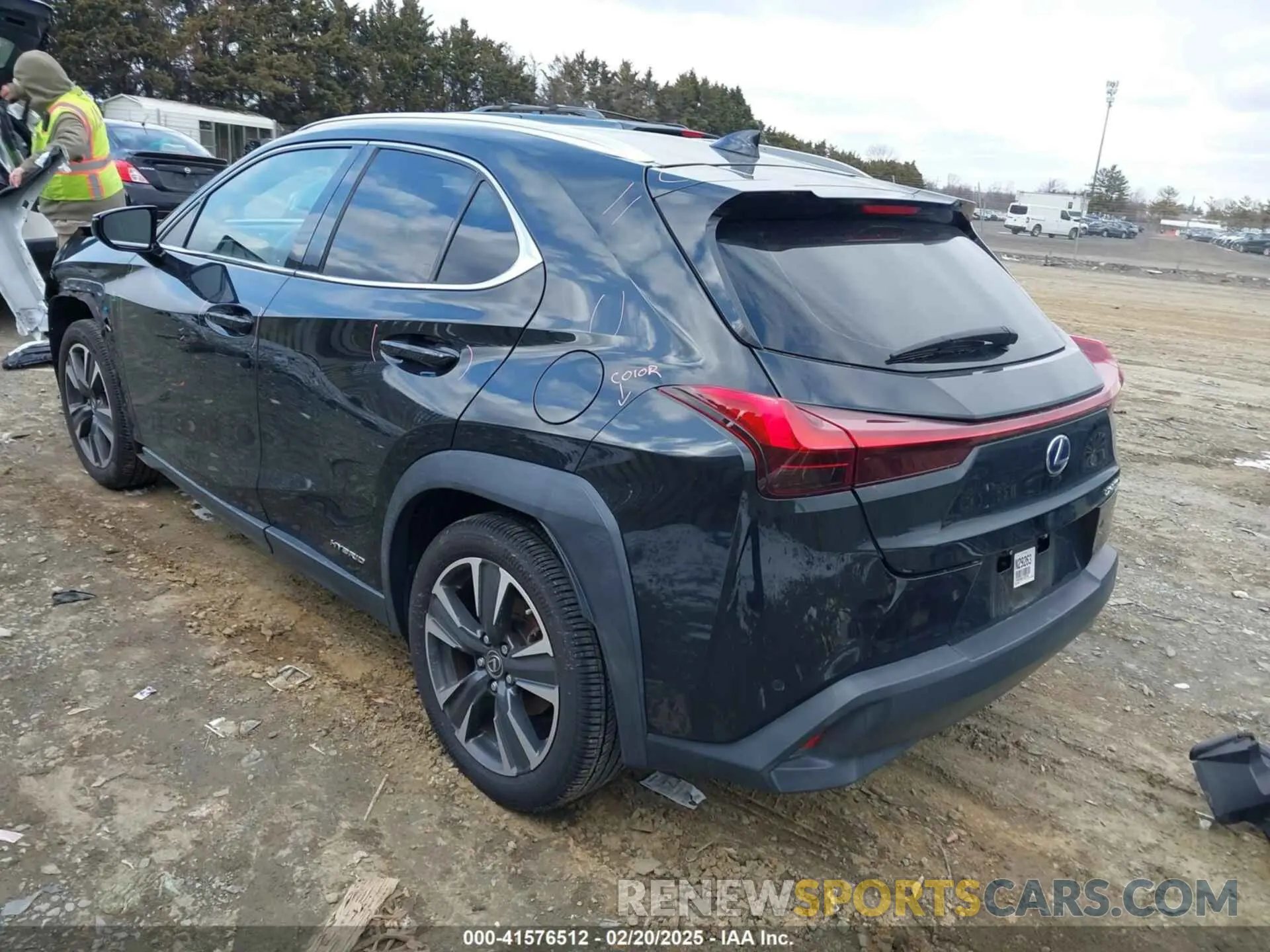 3 fotografías del automóvil dañado JTHP9JBH6L2027045 LEXUS UX 250H 2020