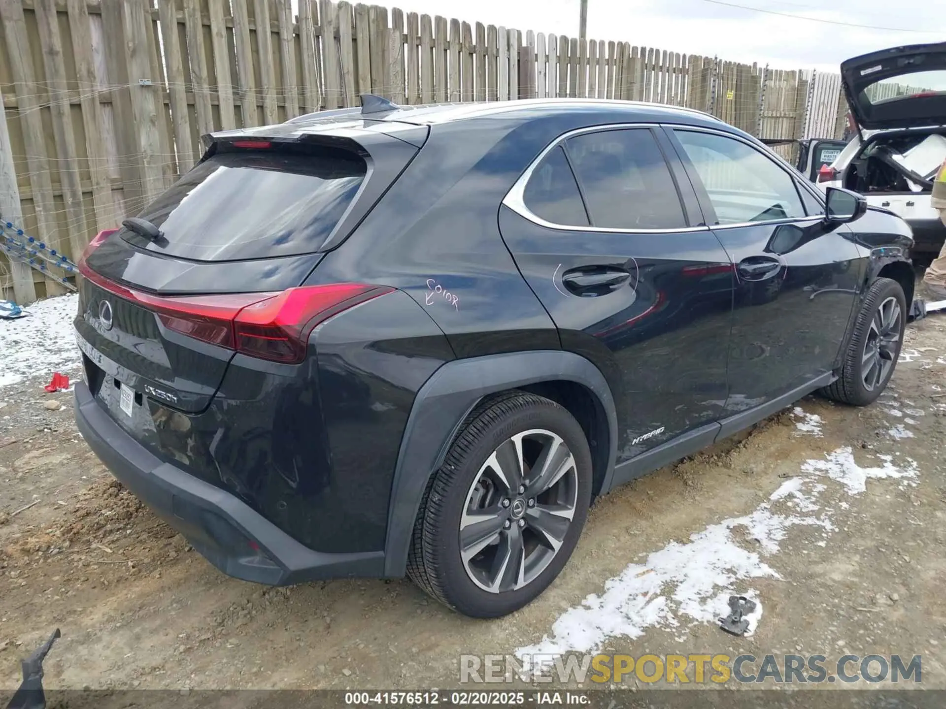 4 fotografías del automóvil dañado JTHP9JBH6L2027045 LEXUS UX 250H 2020