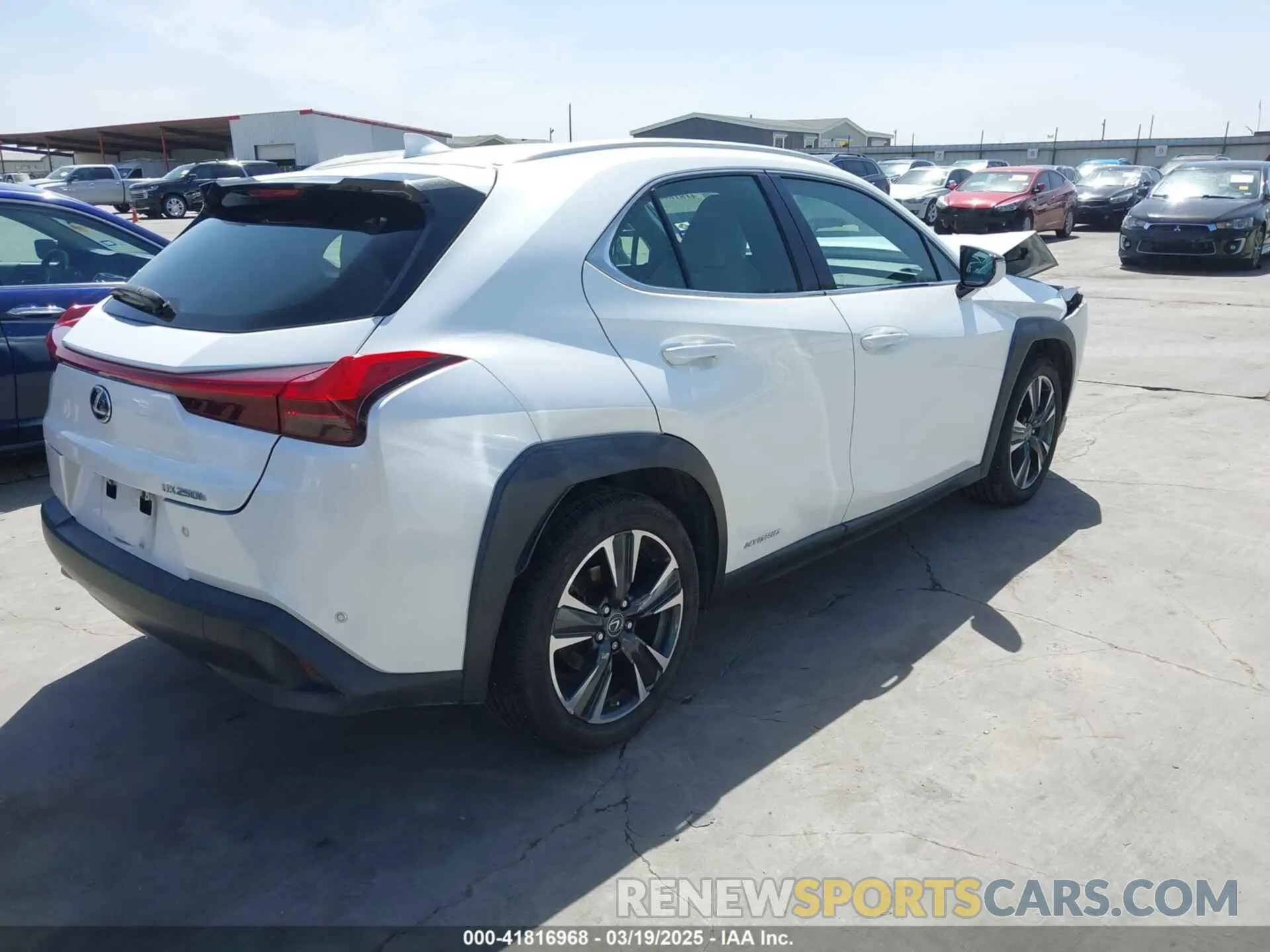 4 fotografías del automóvil dañado JTHP9JBH6L2031919 LEXUS UX 250H 2020