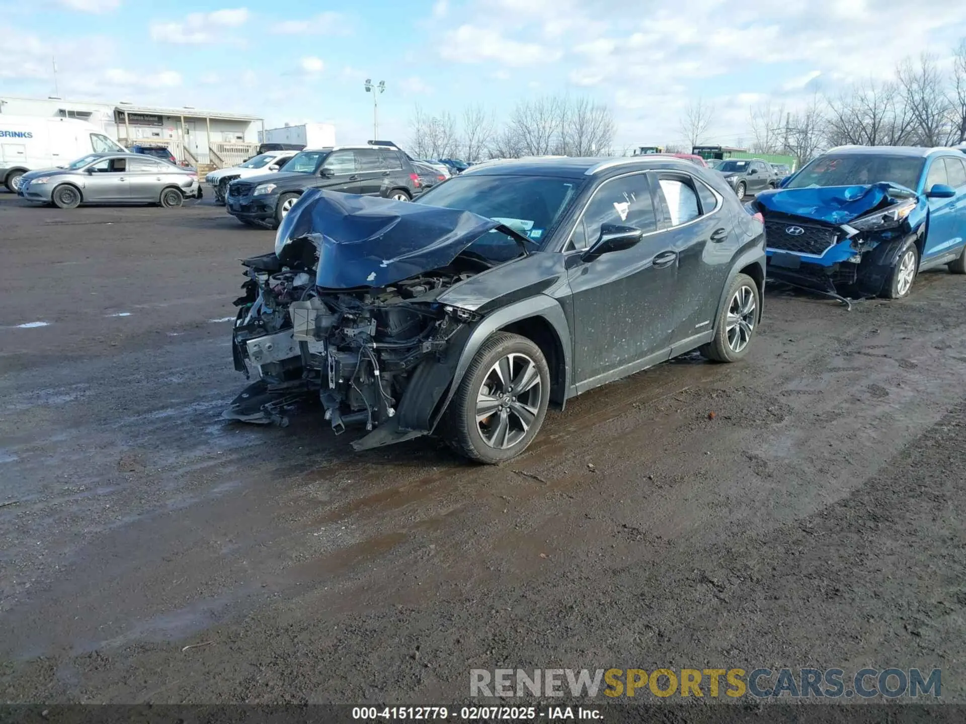 2 fotografías del automóvil dañado JTHP9JBH6L2034822 LEXUS UX 250H 2020