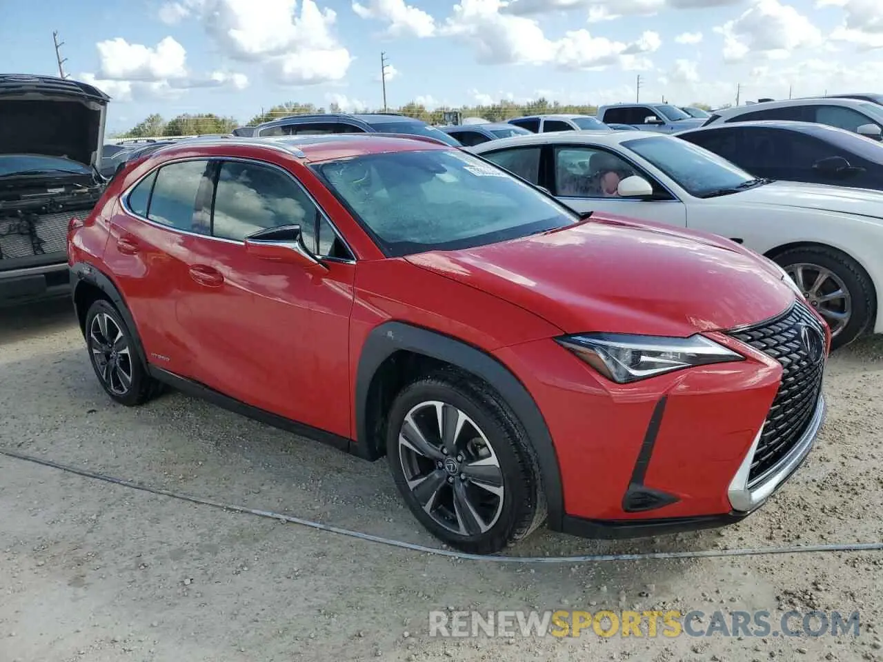 4 fotografías del automóvil dañado JTHP9JBH7L2033677 LEXUS UX 250H 2020