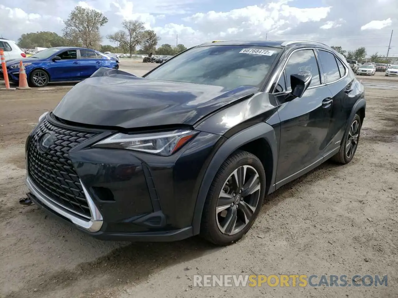 2 fotografías del automóvil dañado JTHP9JBHXL2026061 LEXUS UX 250H 2020