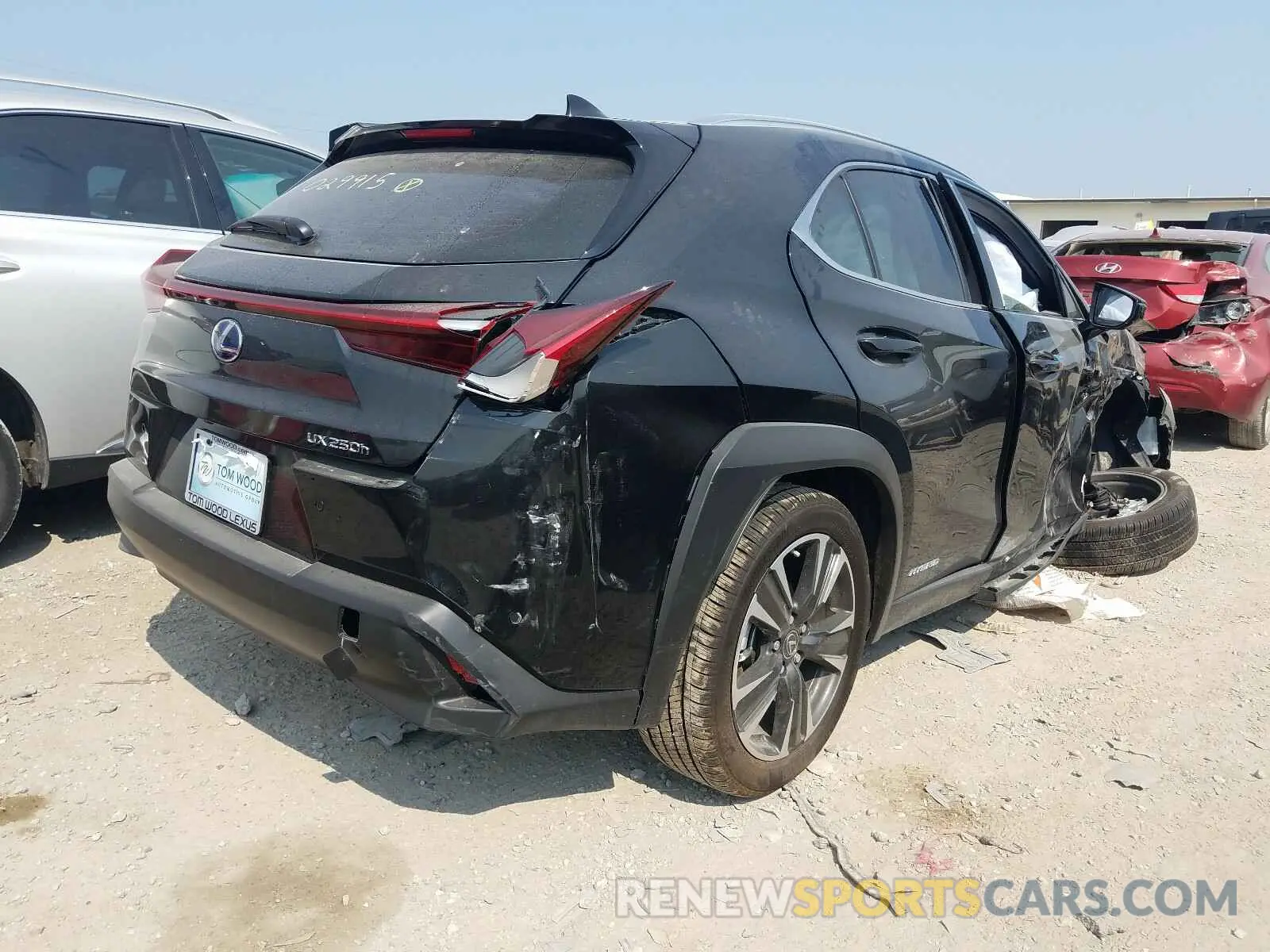 4 fotografías del automóvil dañado JTHP9JBHXL2029915 LEXUS UX 250H 2020