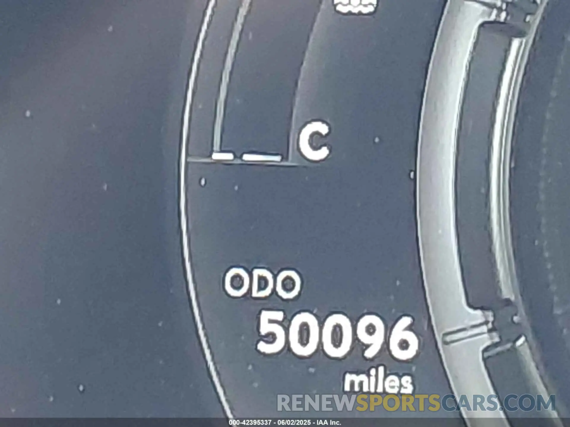 16 fotografías del automóvil dañado JTHR9JBH3L2036827 LEXUS UX 250H 2020