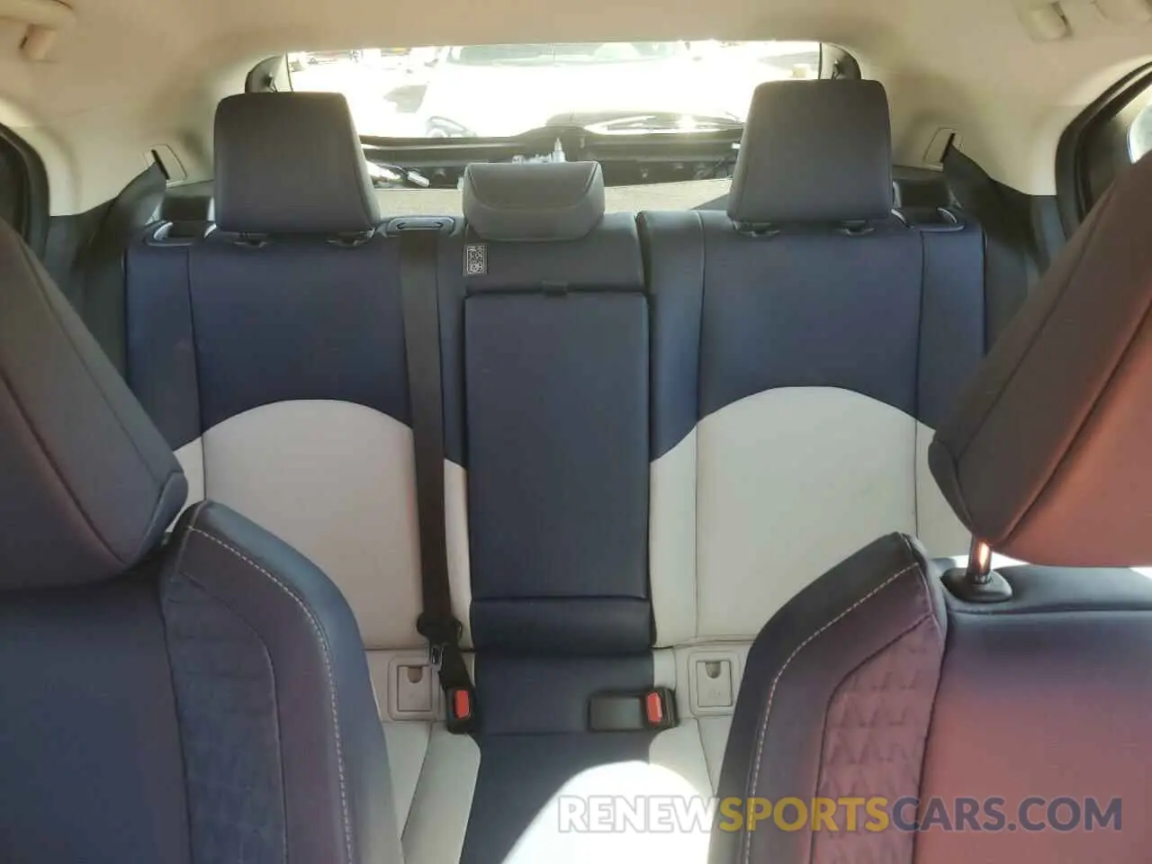 10 fotografías del automóvil dañado JTHX9JBH9L2029193 LEXUS UX 250H 2020